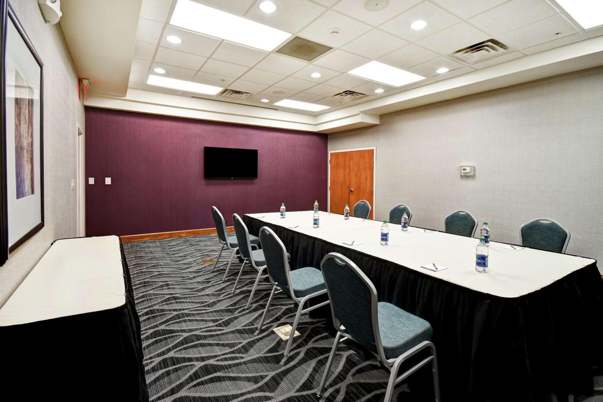 Meeting/conference room