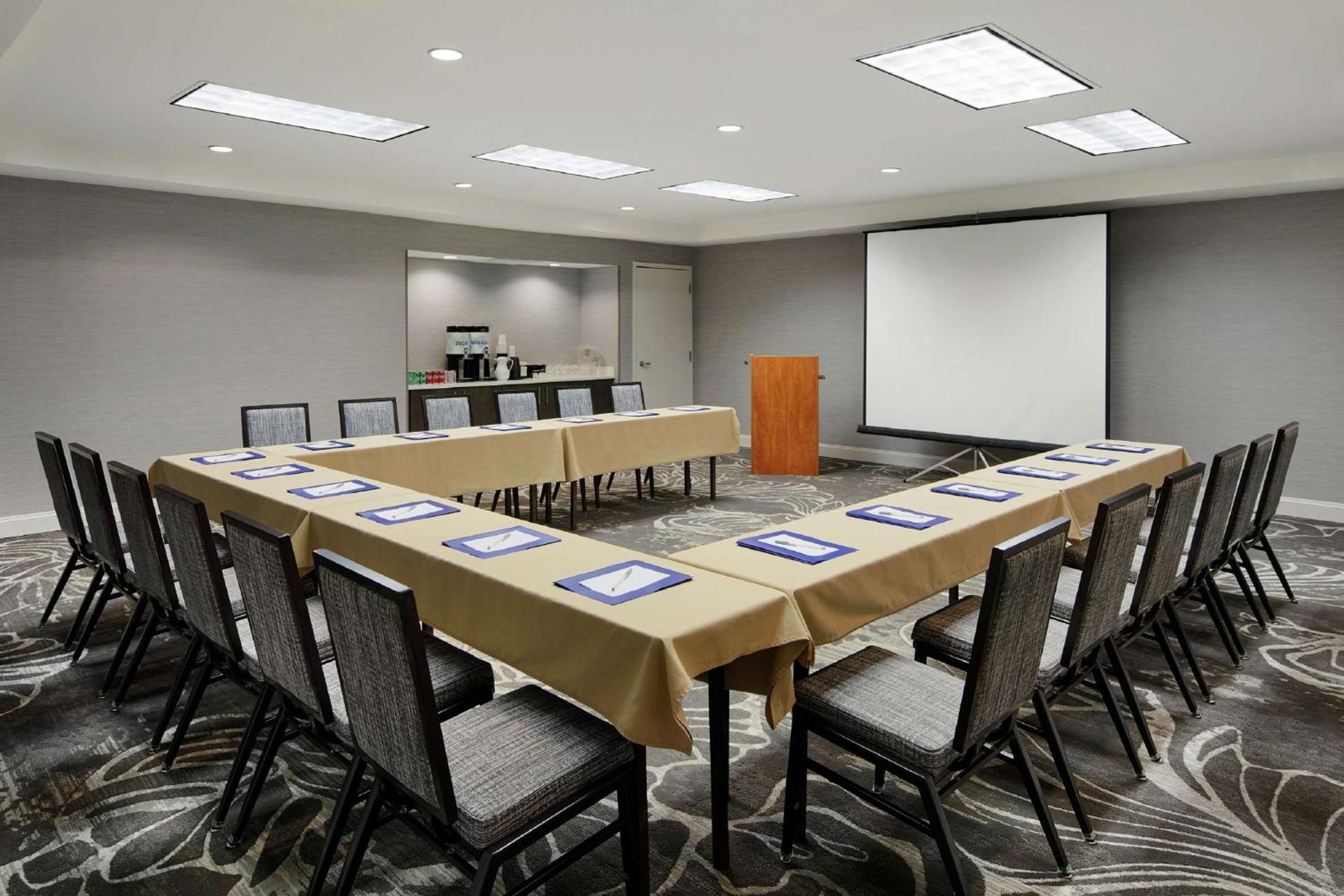 Meeting/conference room
