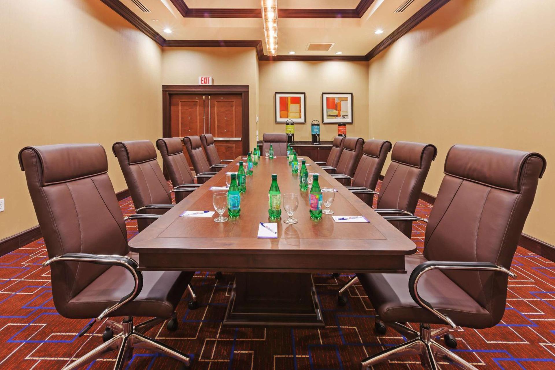 Meeting/conference room