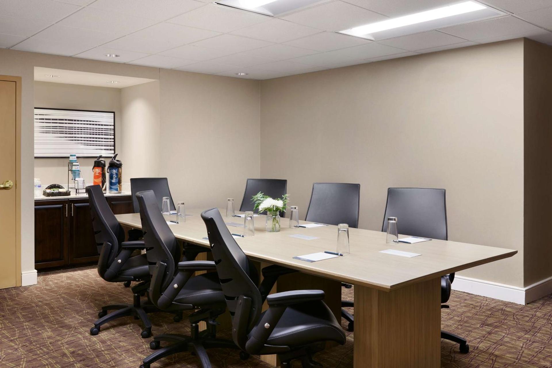 Meeting/conference room