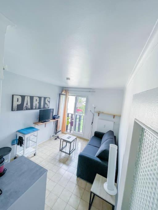 Studio entièrement rénové