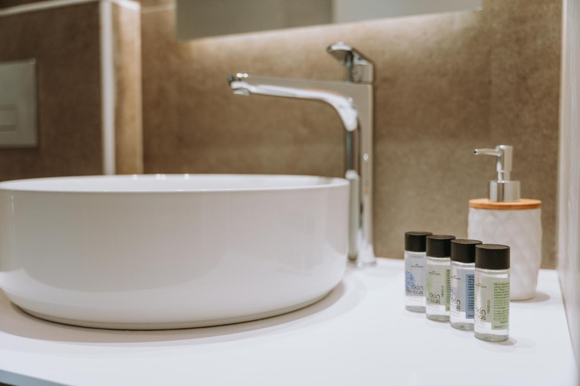 ONAR LUXURY APARTMENTS