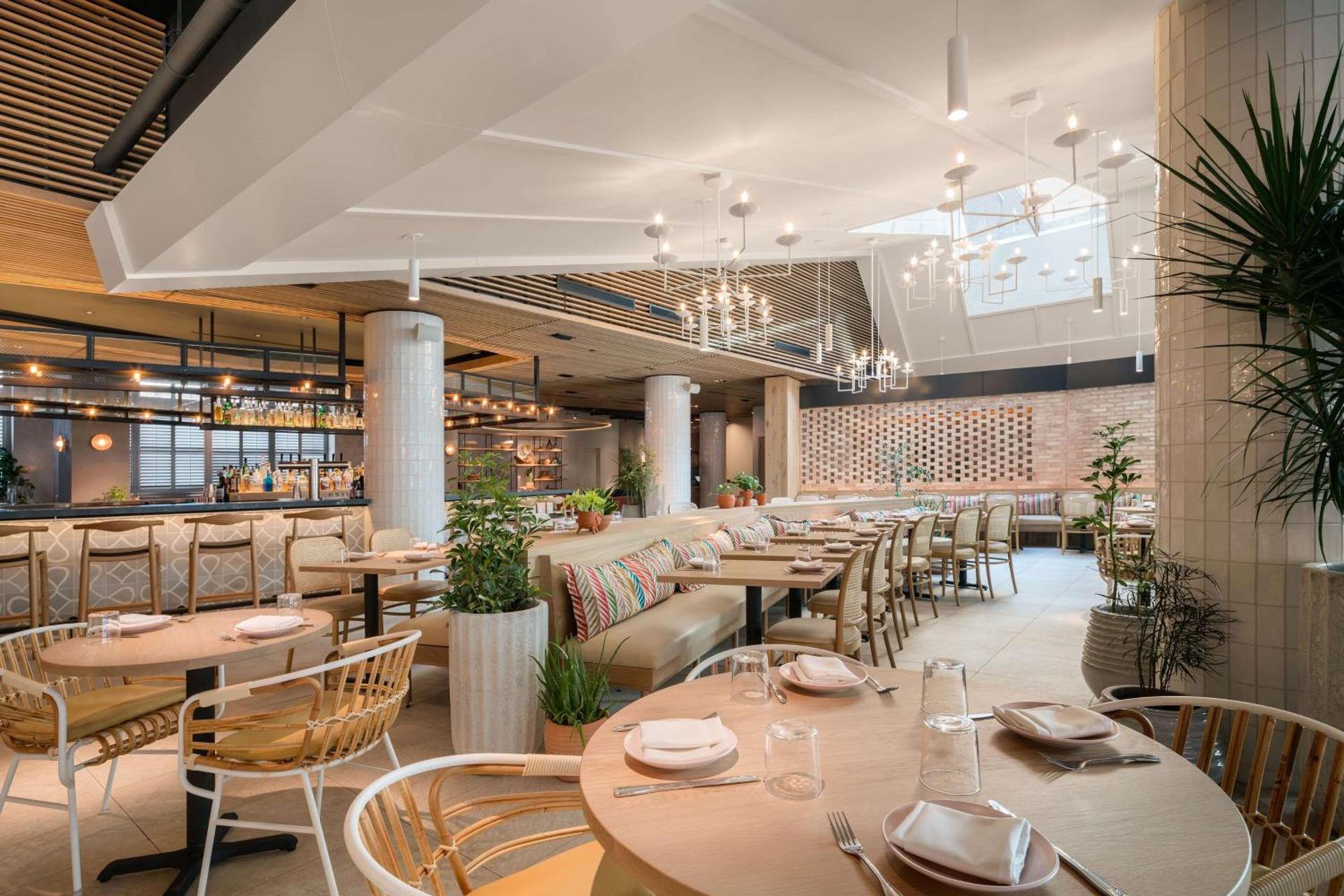 Restaurant/places to eat