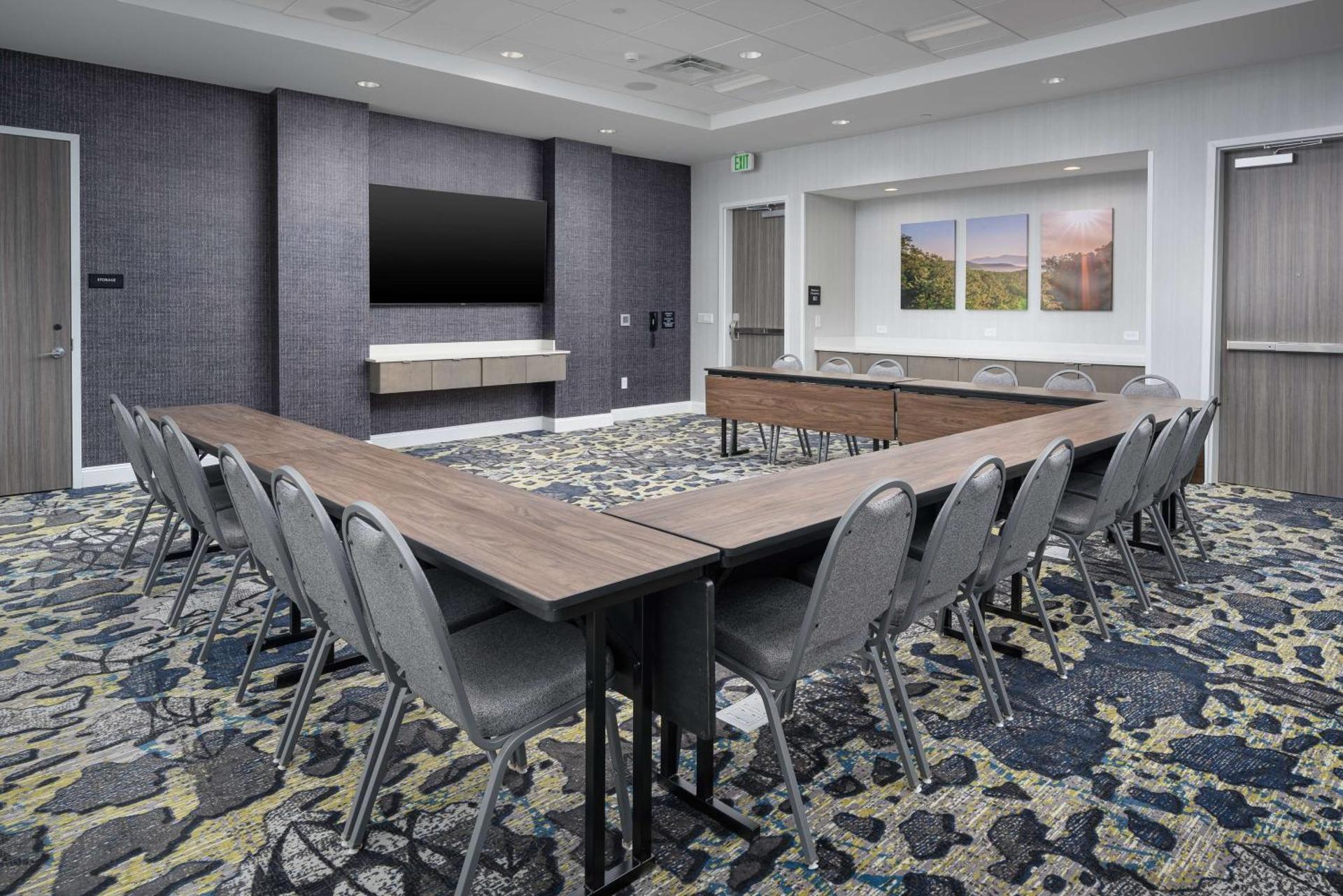 Meeting/conference room