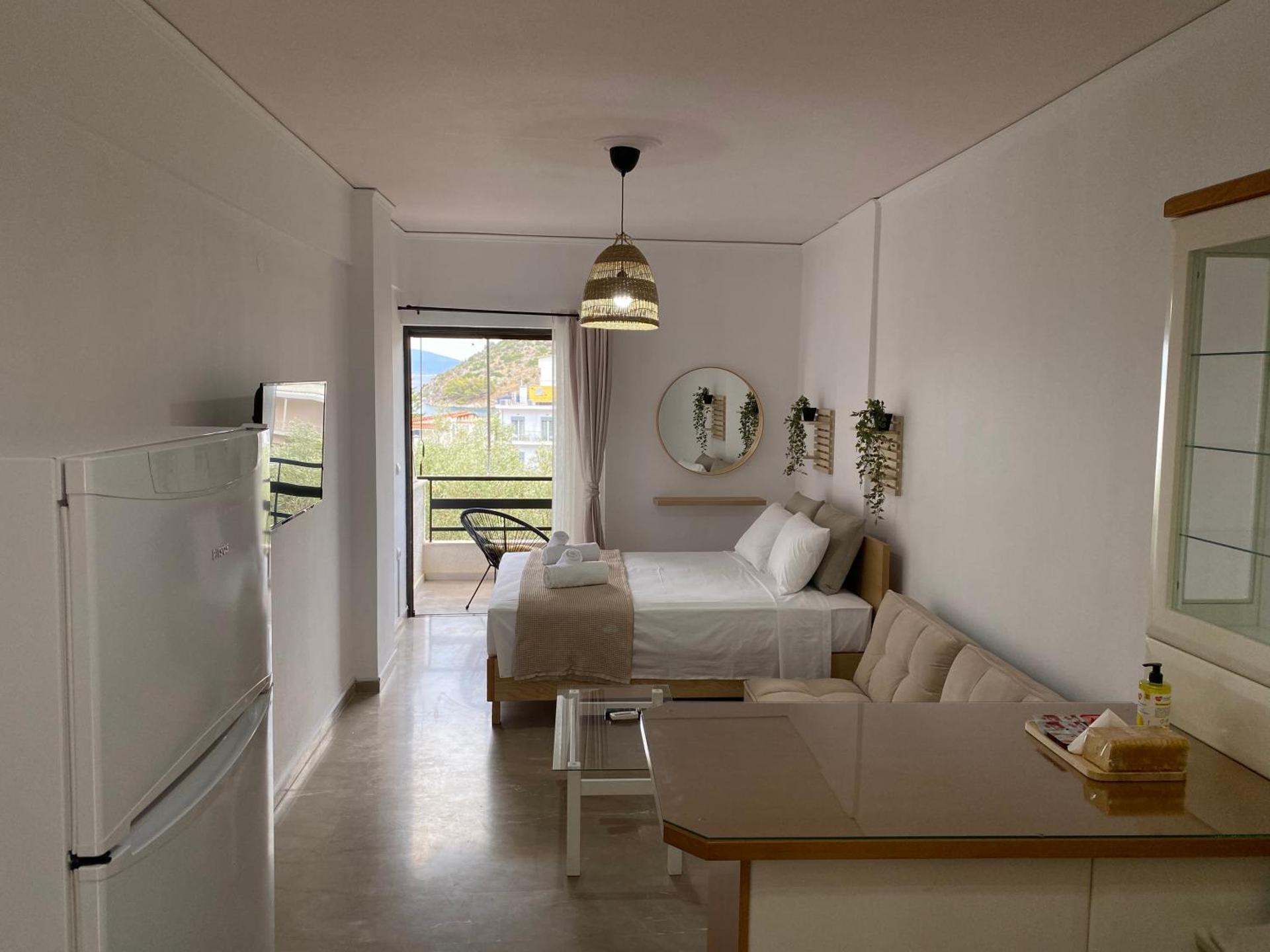 The Lemon Breeze Studio