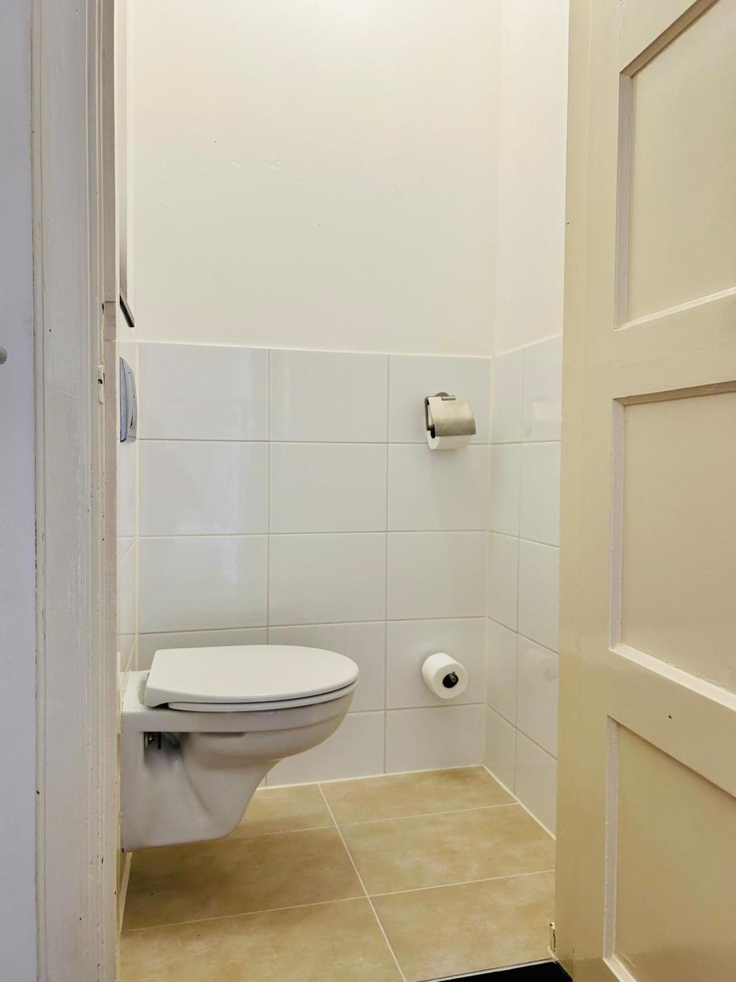 Leiden City Centre Canal View or Terrace View Apartments