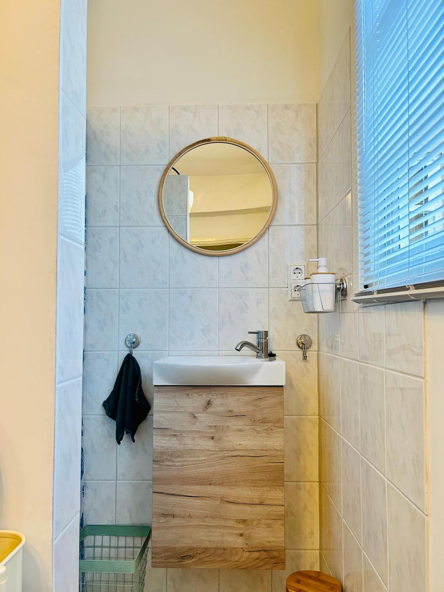 Leiden City Centre Canal View or Terrace View Apartments