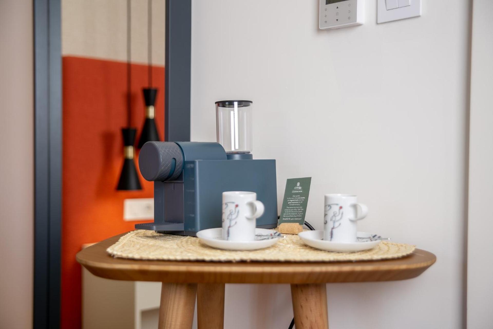 Coffee/tea facilities