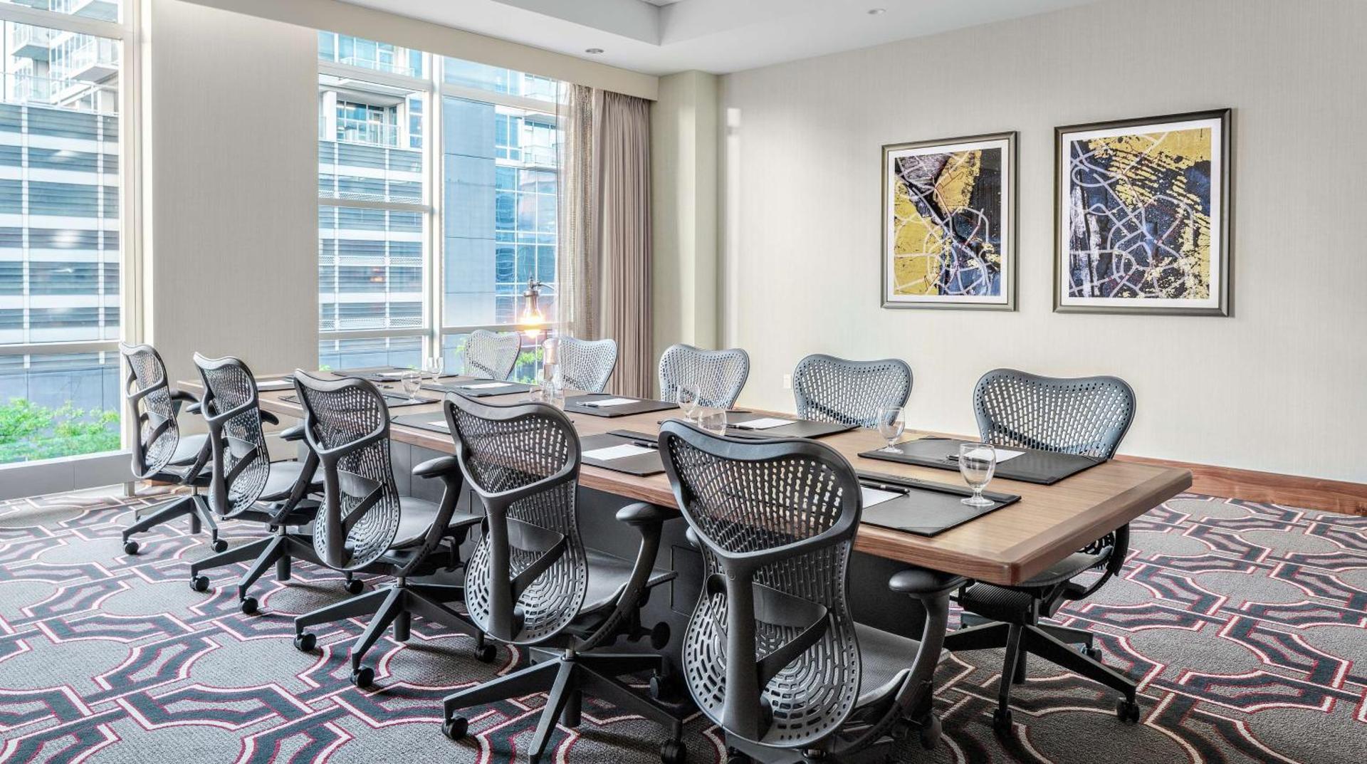 Meeting/conference room