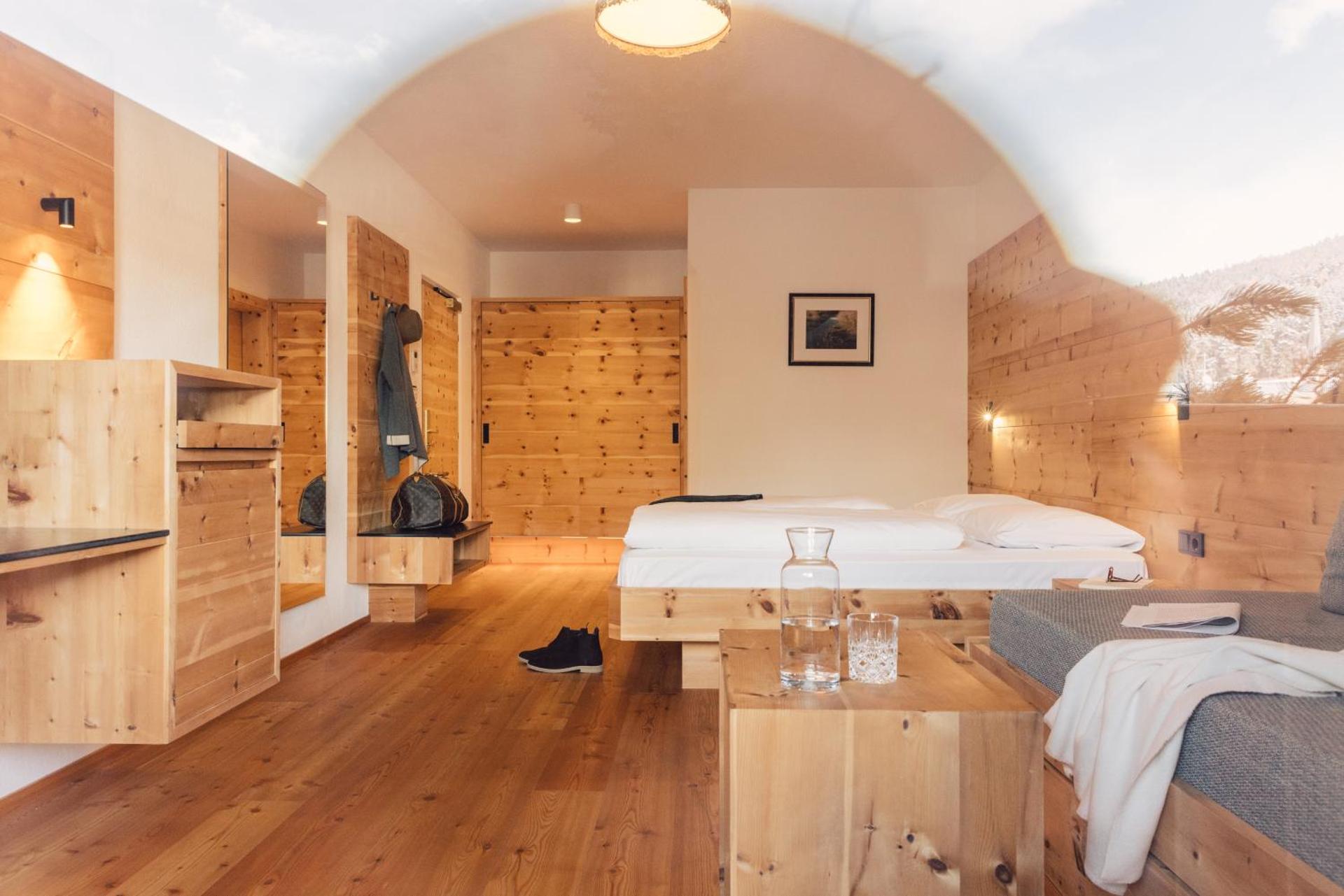 Classic Double Room with Balcony