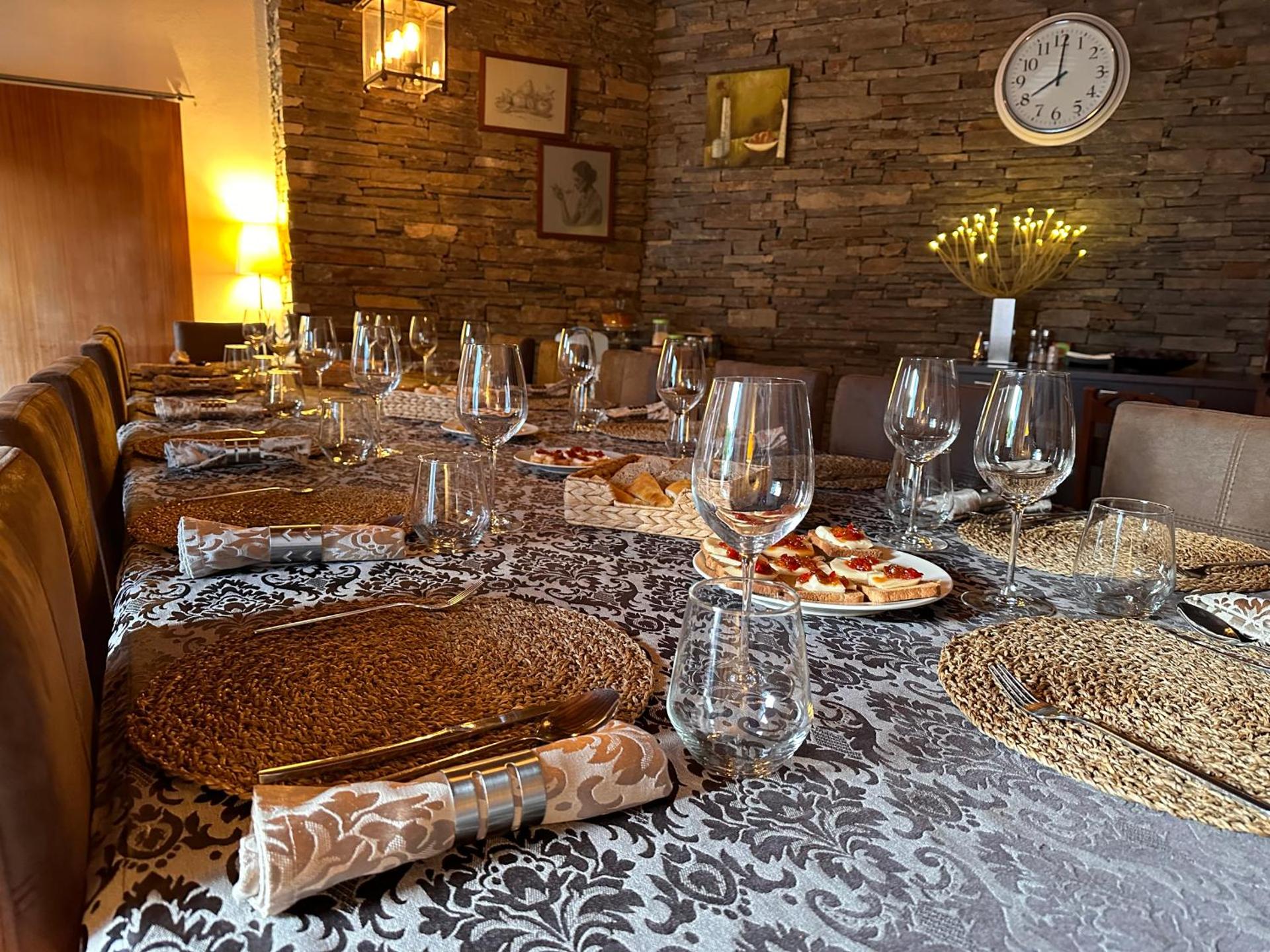 Quinta da Casa Cimeira, Guest House, Wines & Food