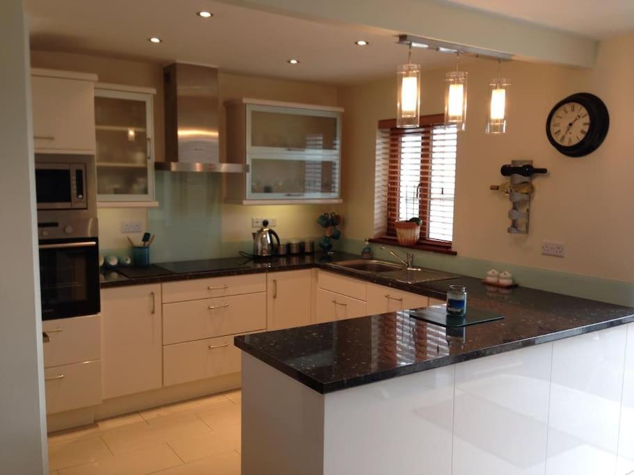 Cahirciveen Marina, Ring Of Kerry