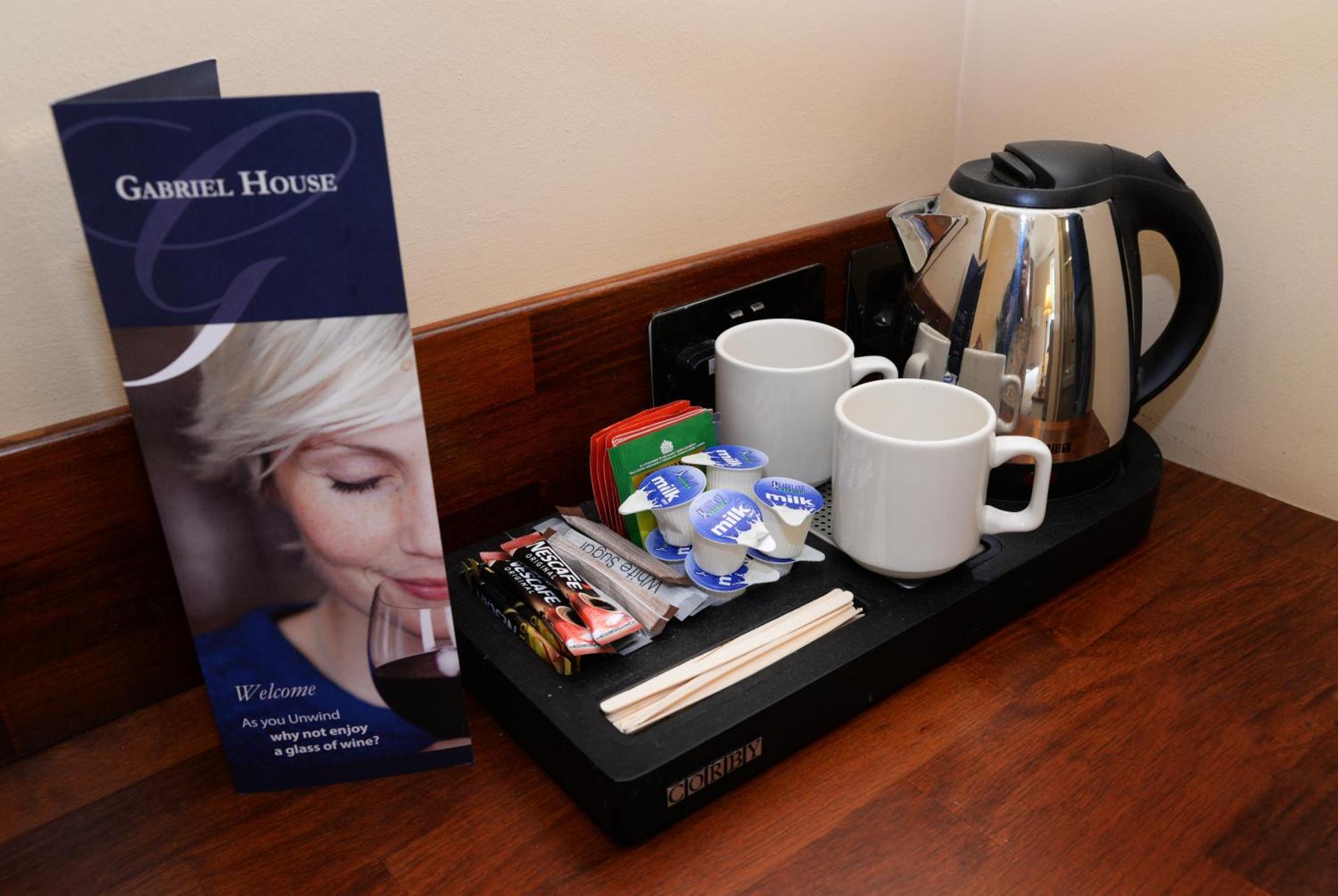 Coffee/tea facilities