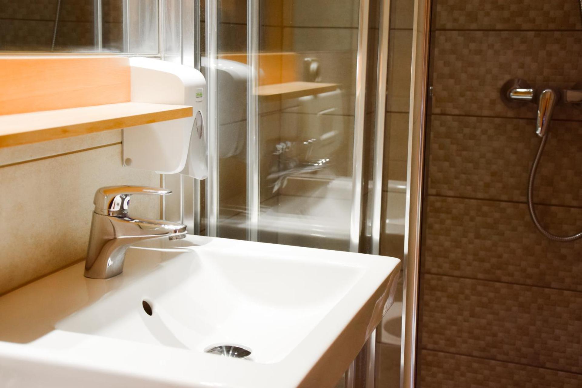 Csikar Csárda és Panzió