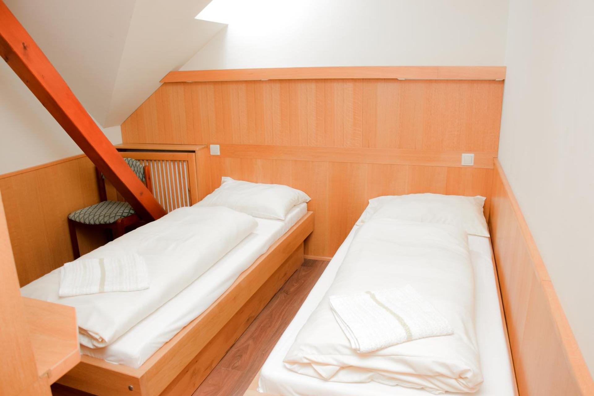 Csikar Csárda és Panzió