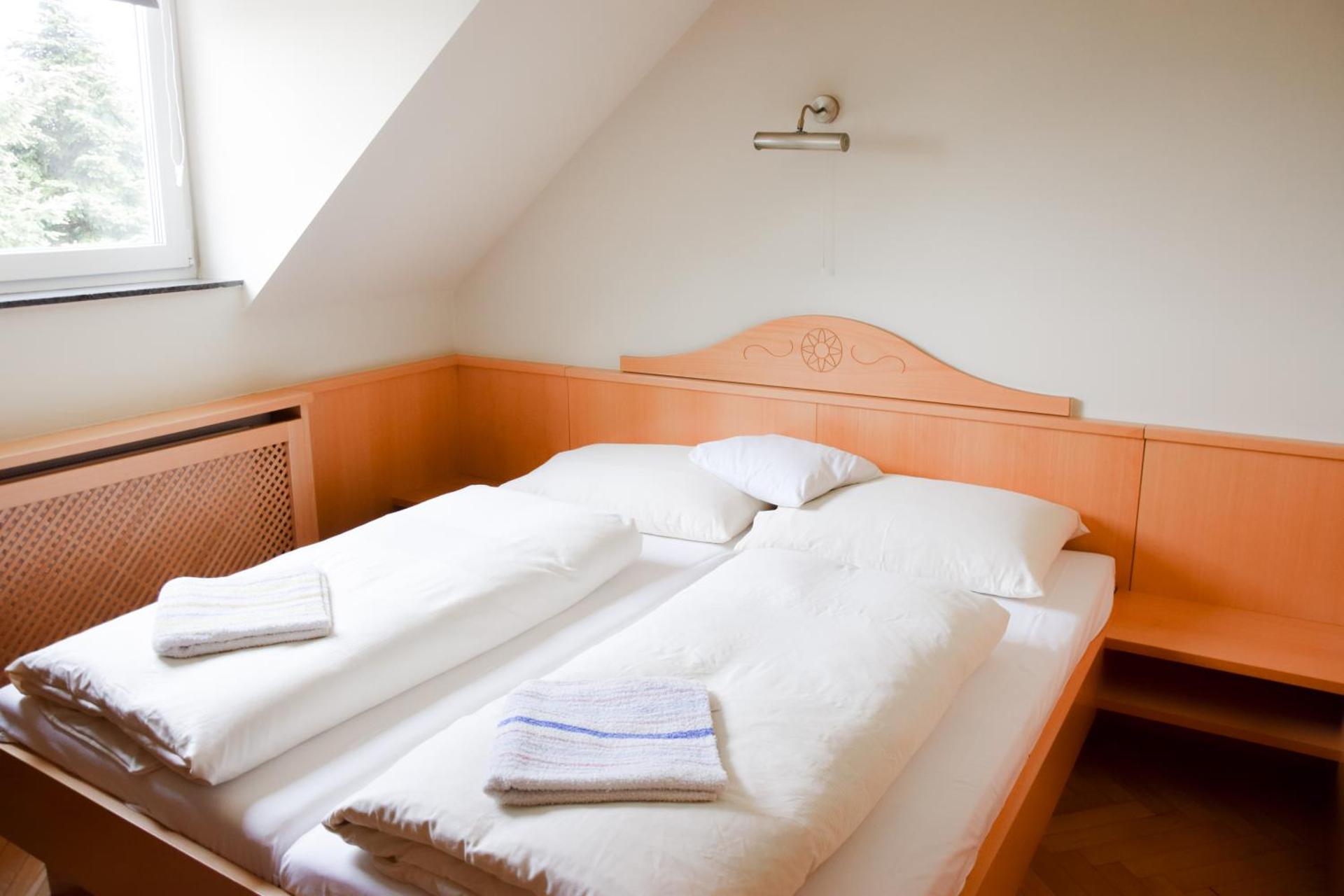 Csikar Csárda és Panzió