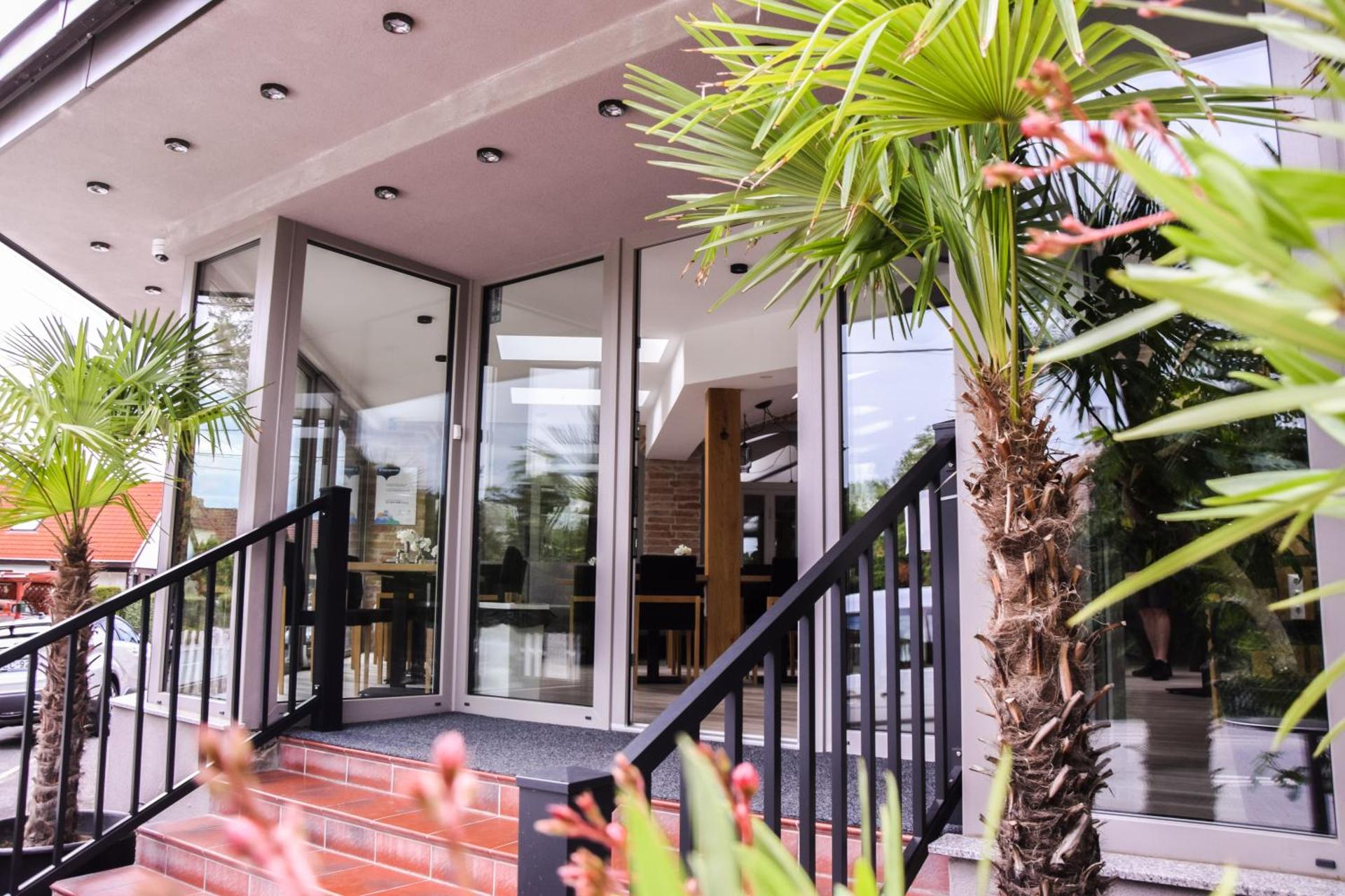 Csikar Csárda és Panzió