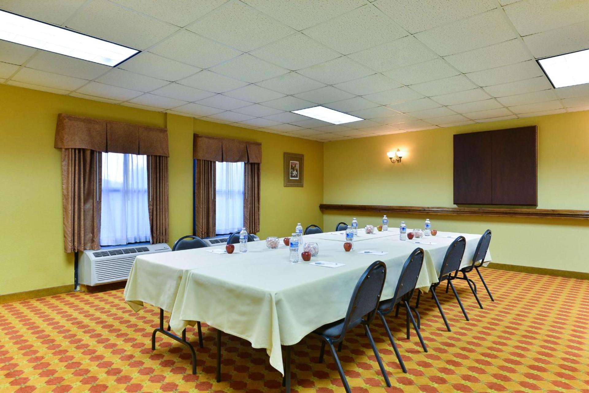 Meeting/conference room