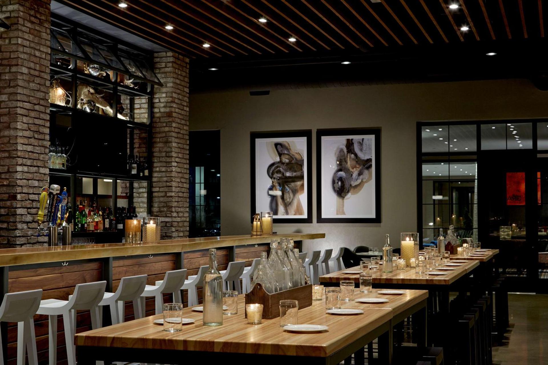 Restaurant/places to eat