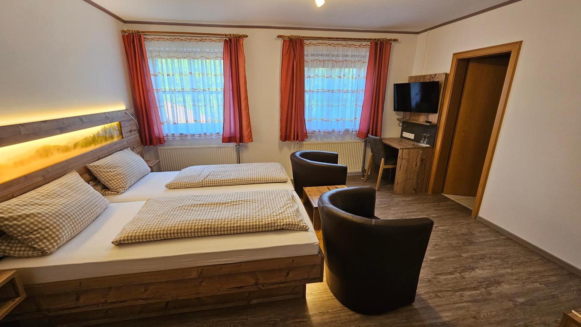 Photo of the whole room