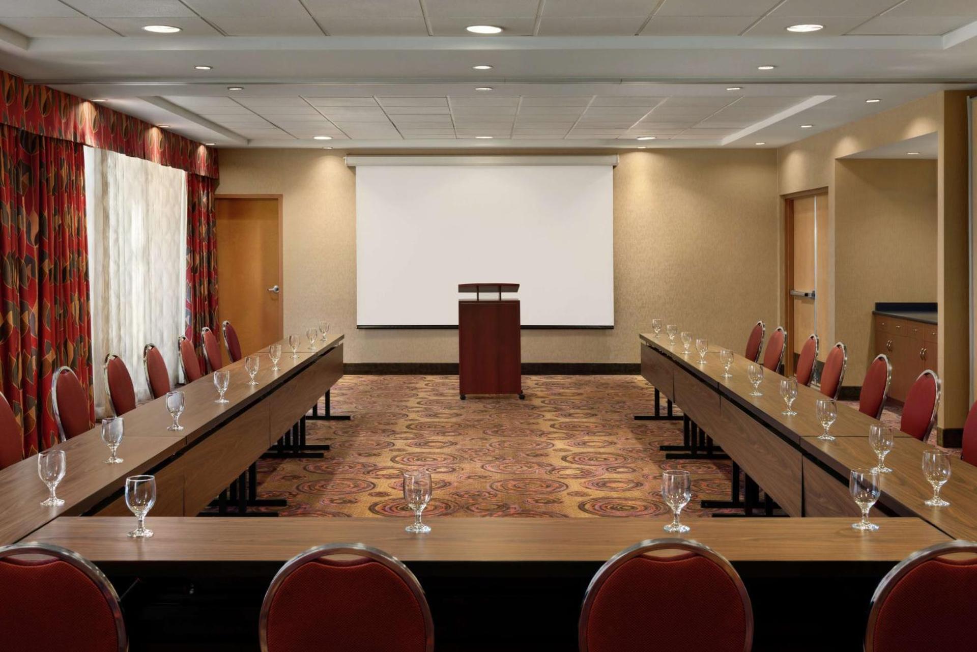 Meeting/conference room