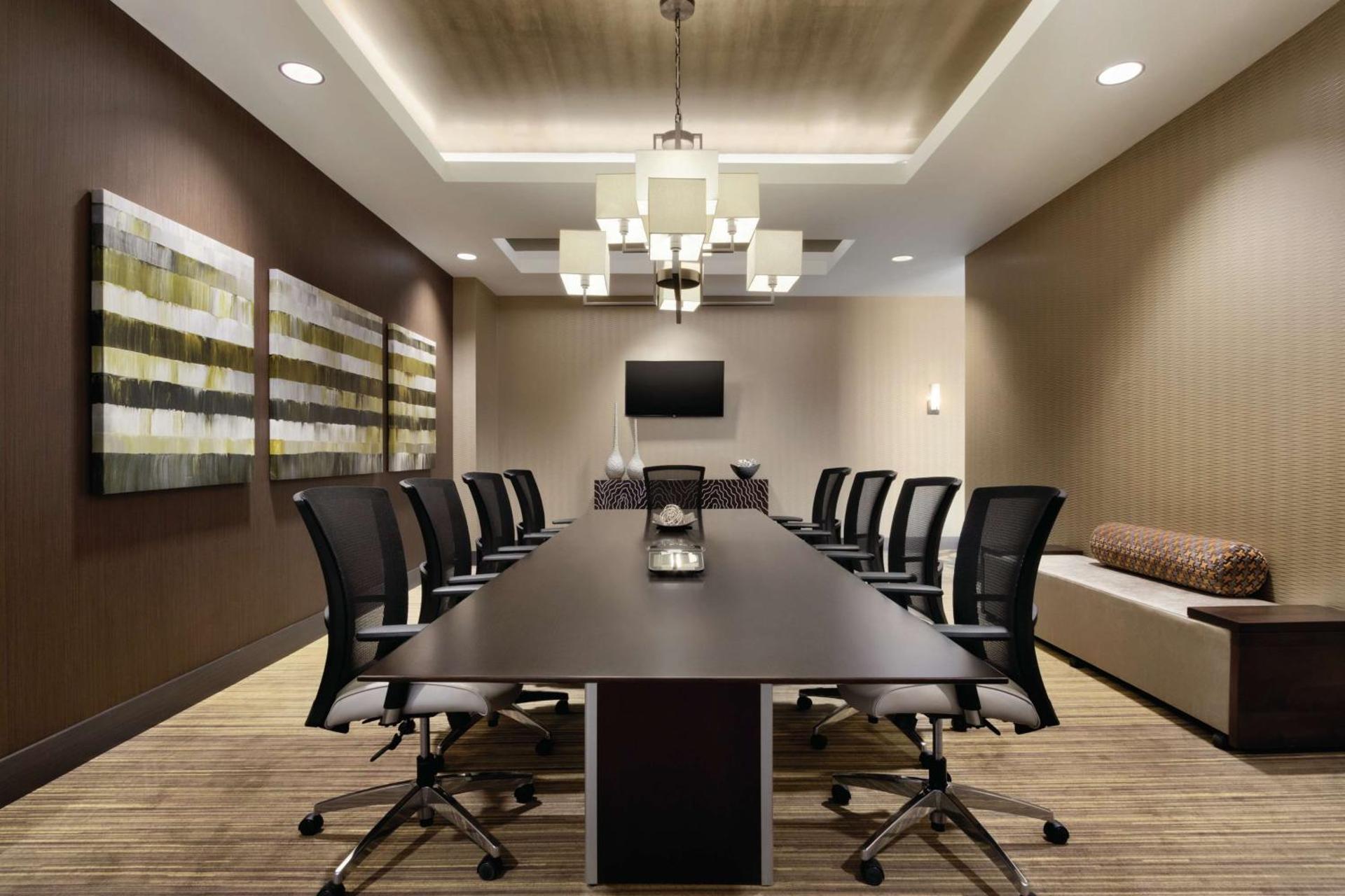 Meeting/conference room