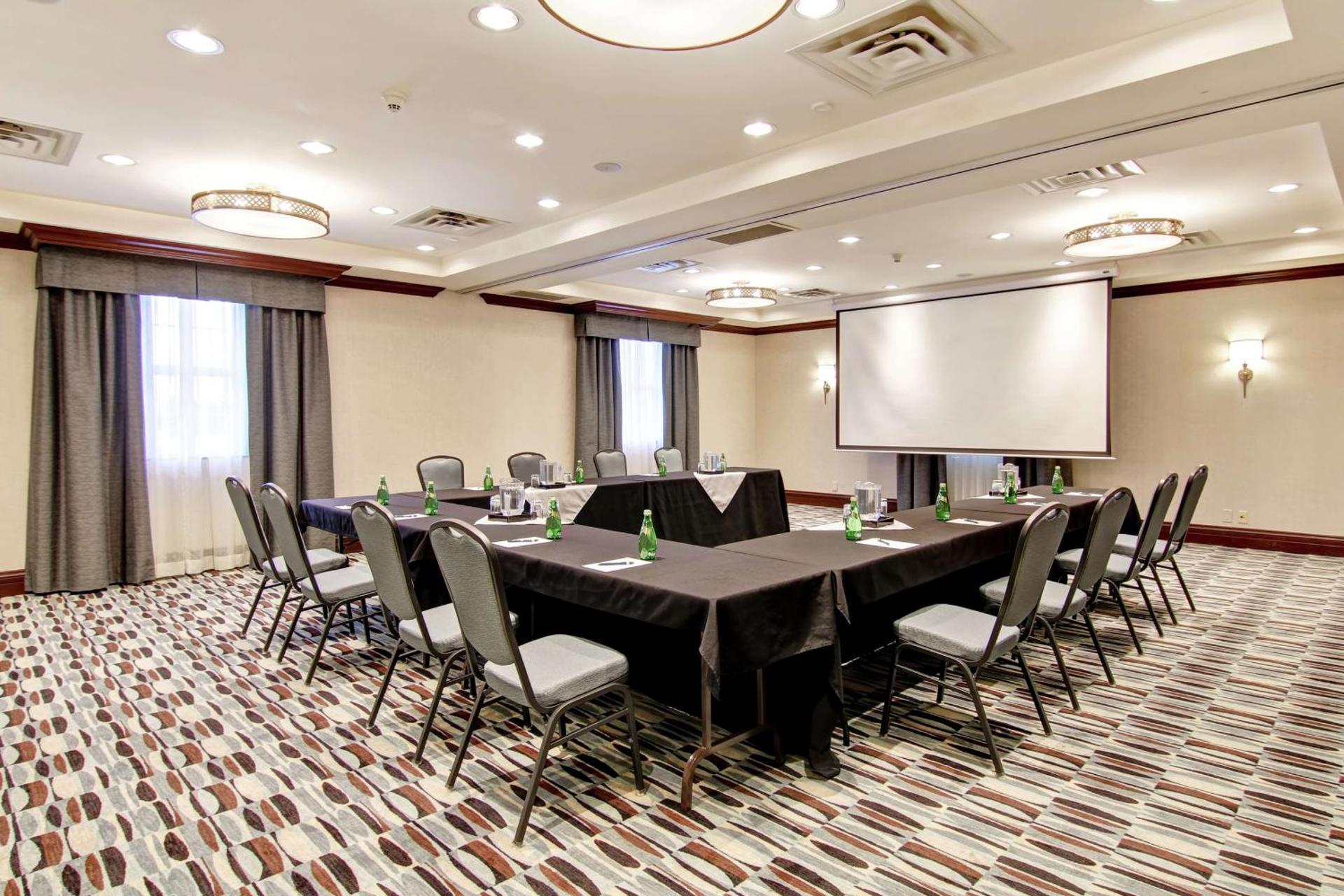 Meeting/conference room