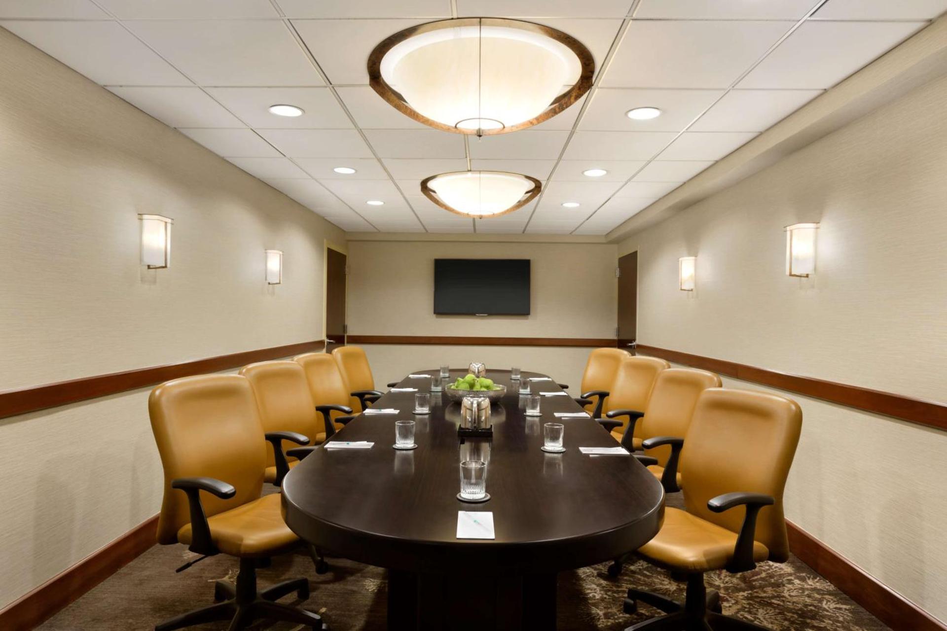 Meeting/conference room
