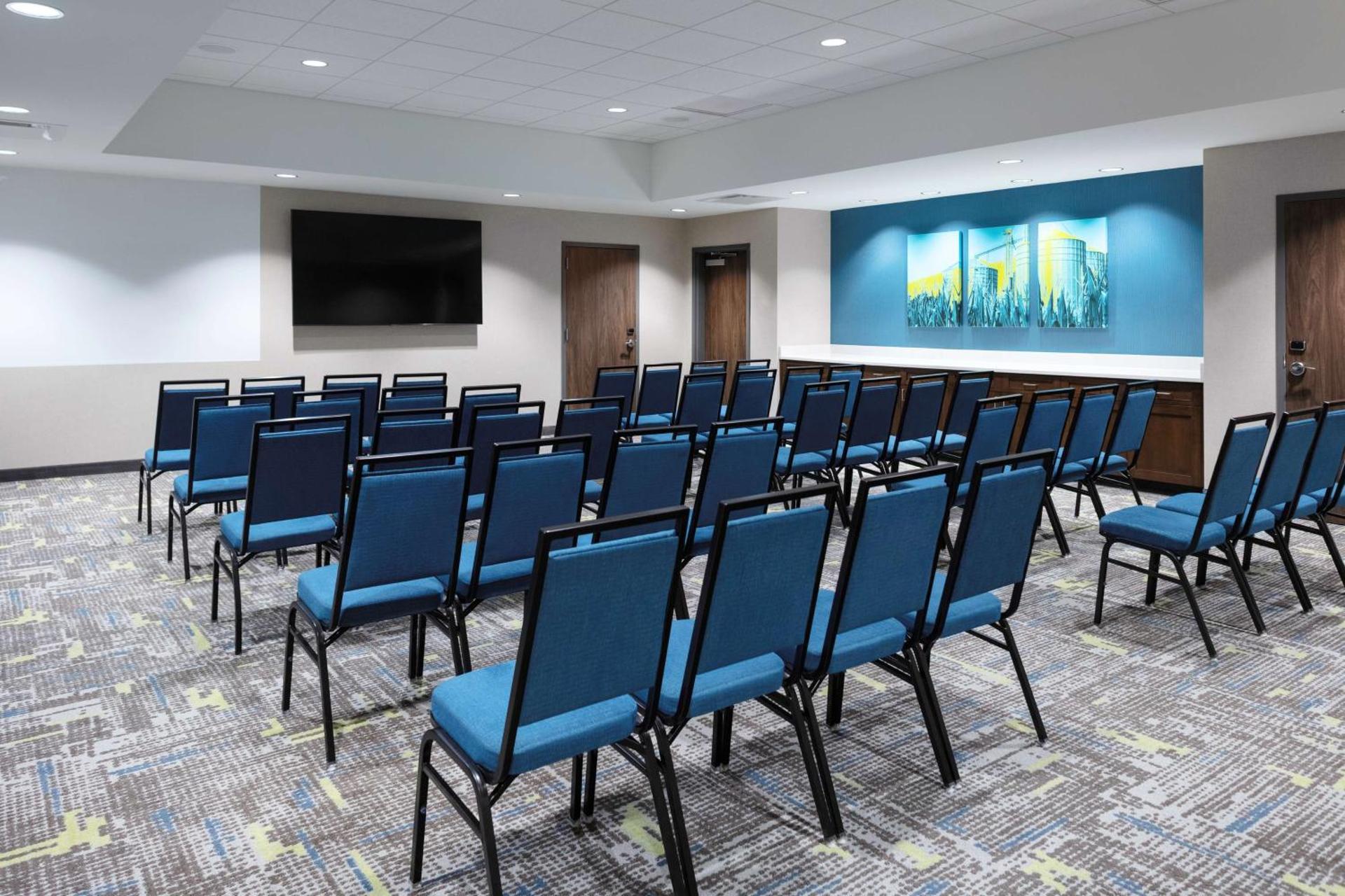 Meeting/conference room