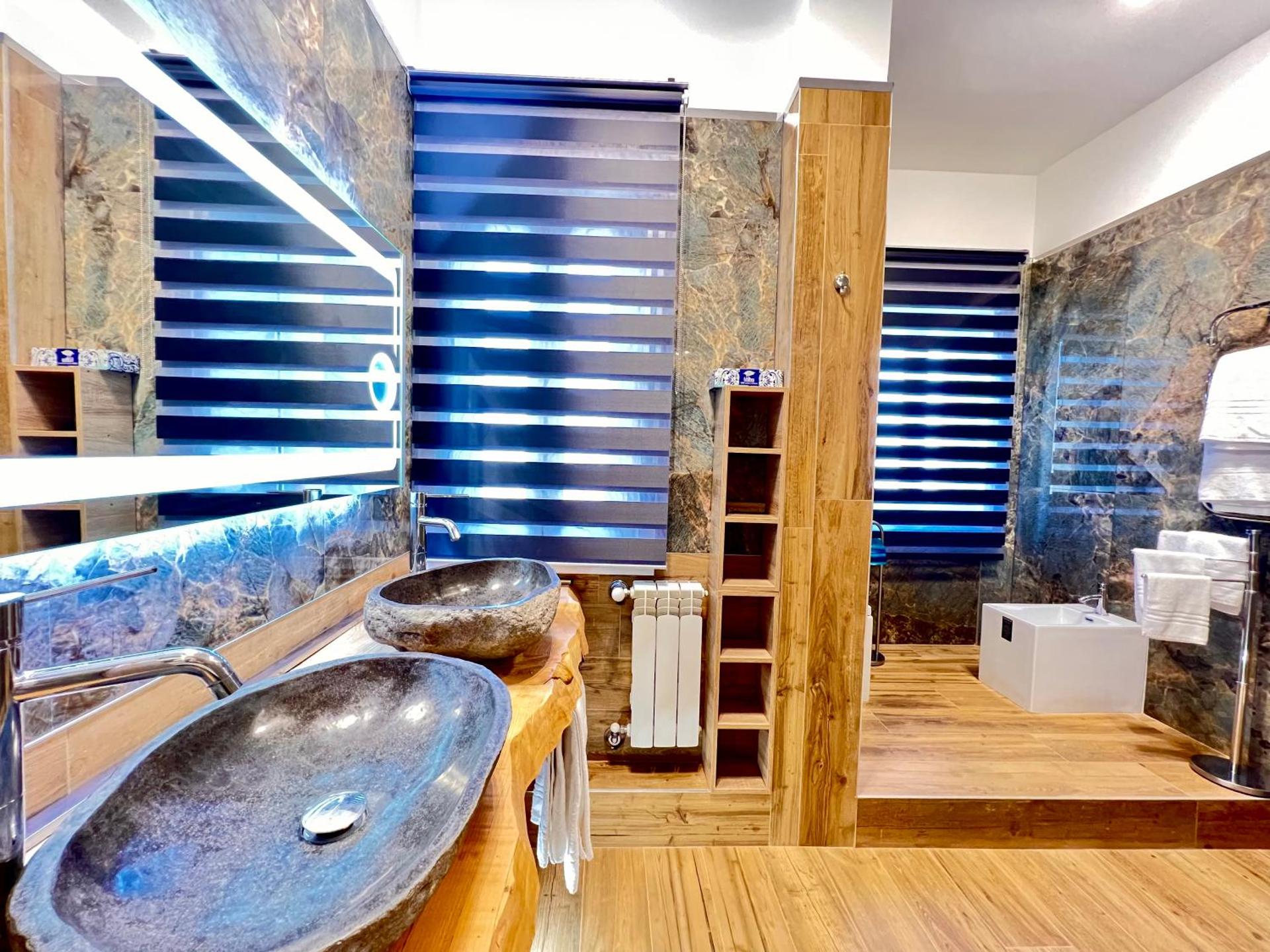 Carrubba's luxury home