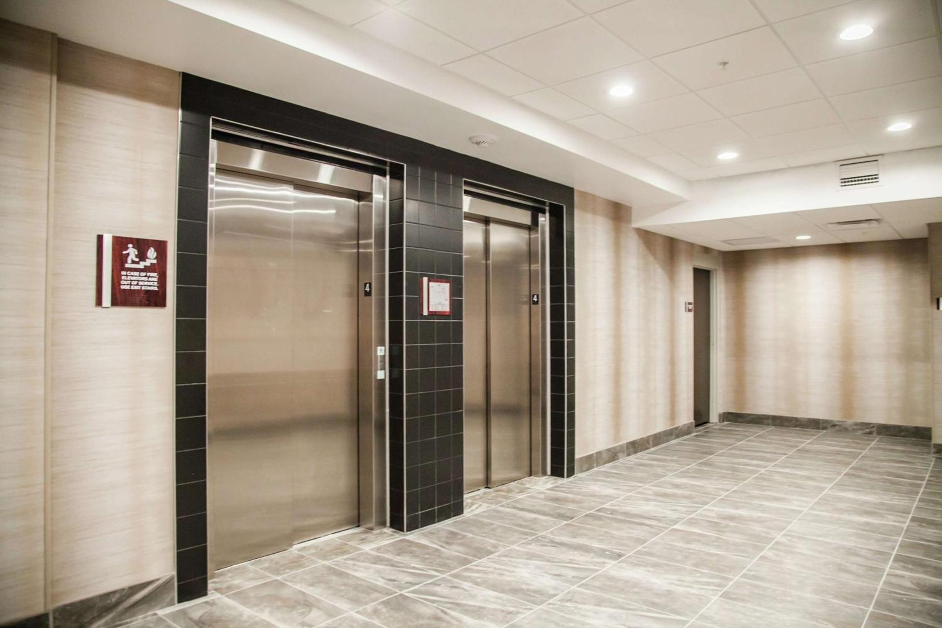 Meeting/conference room