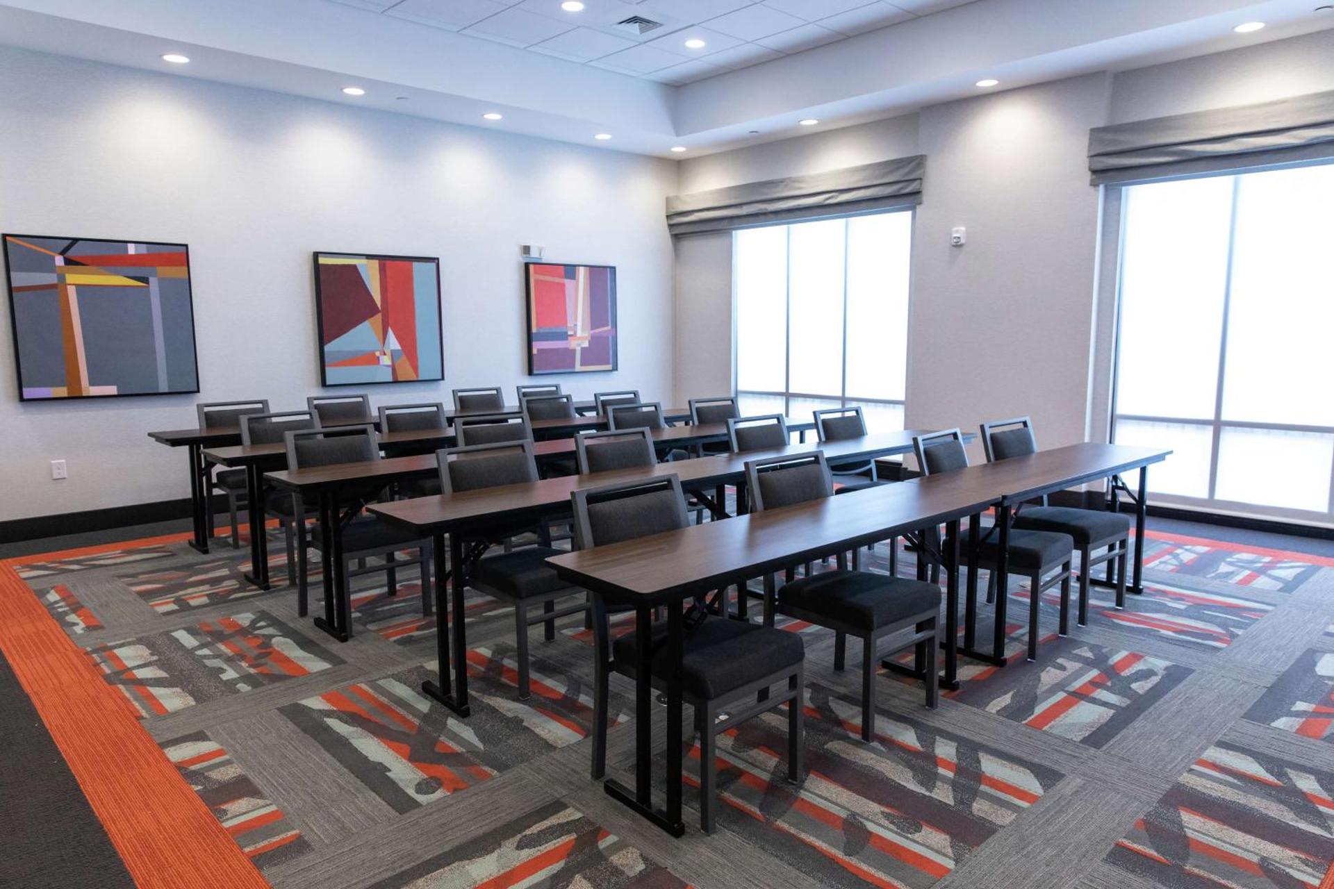 Meeting/conference room