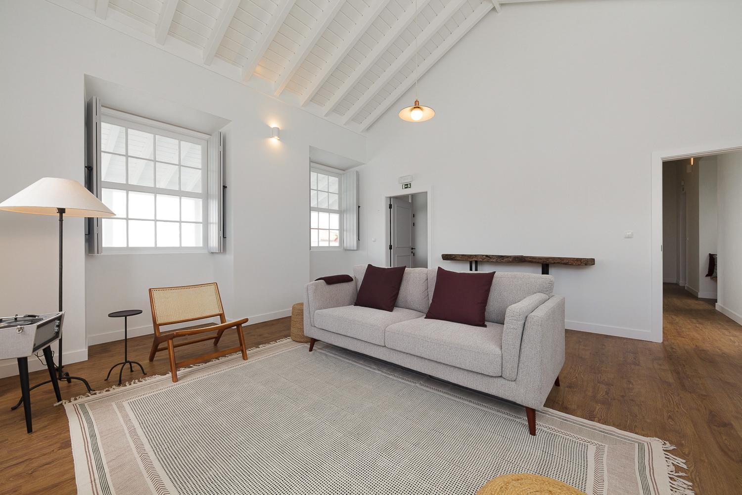 Communal lounge/ TV room