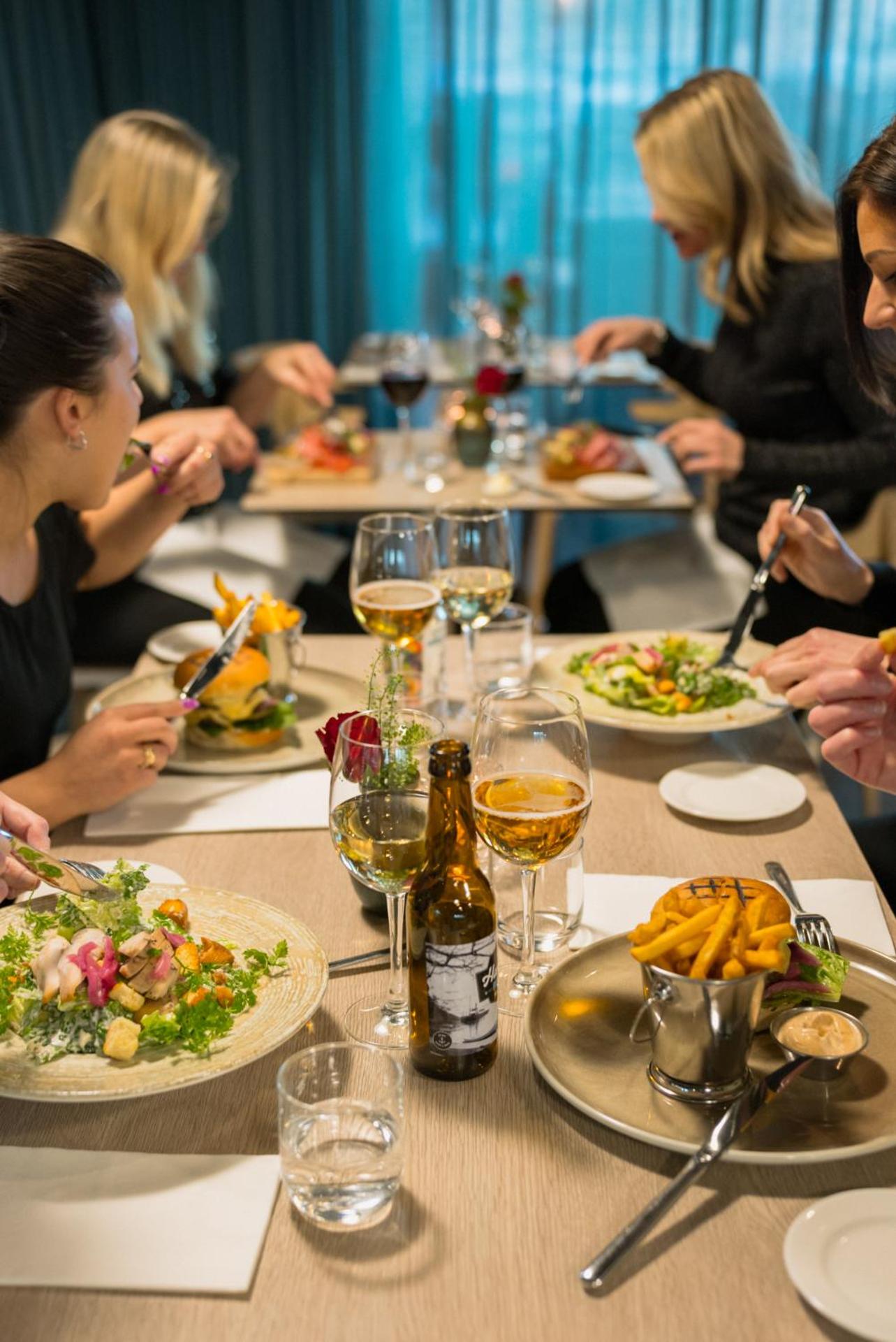 Restaurant/places to eat