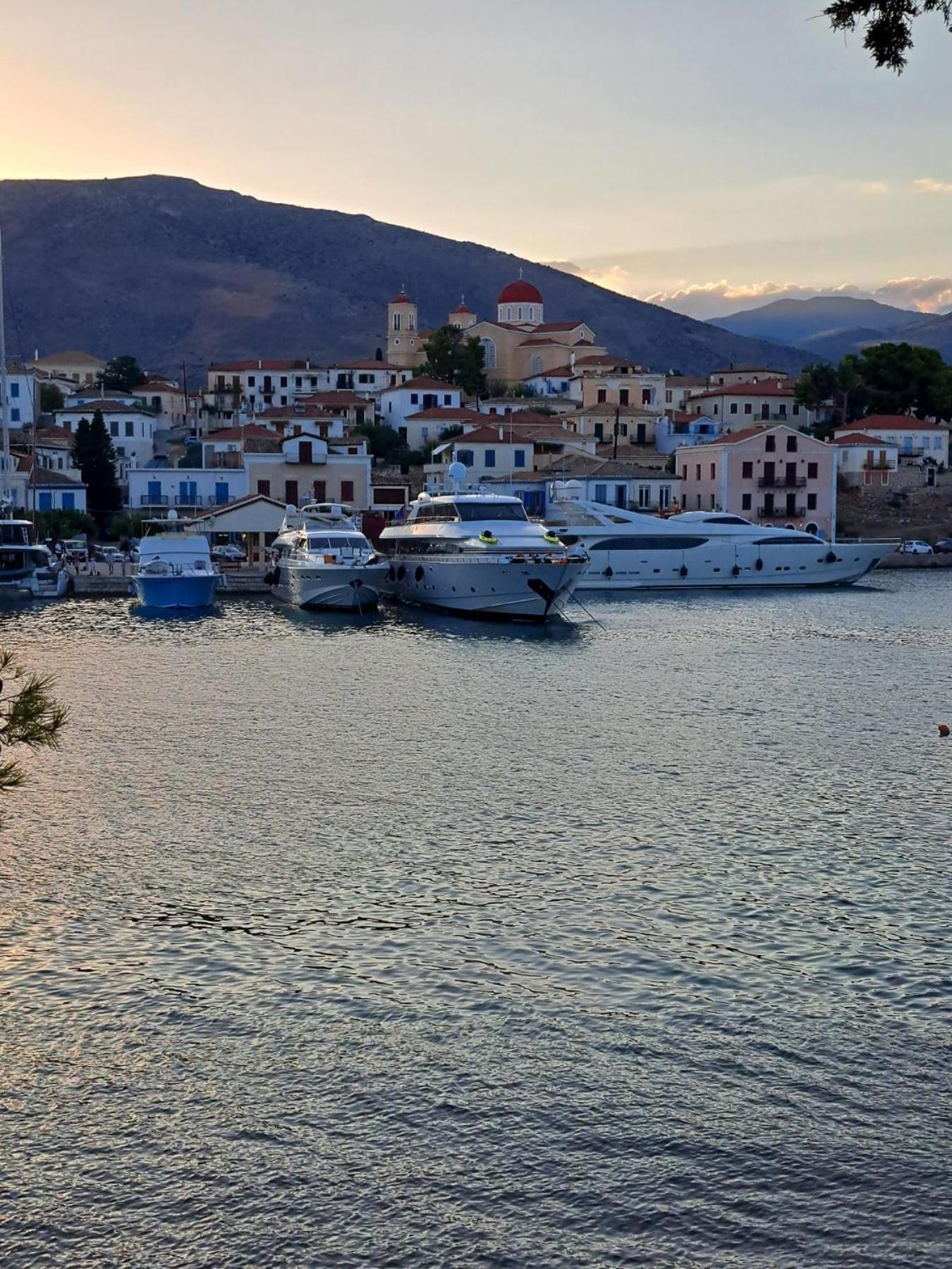 Penny's Beach Cottage