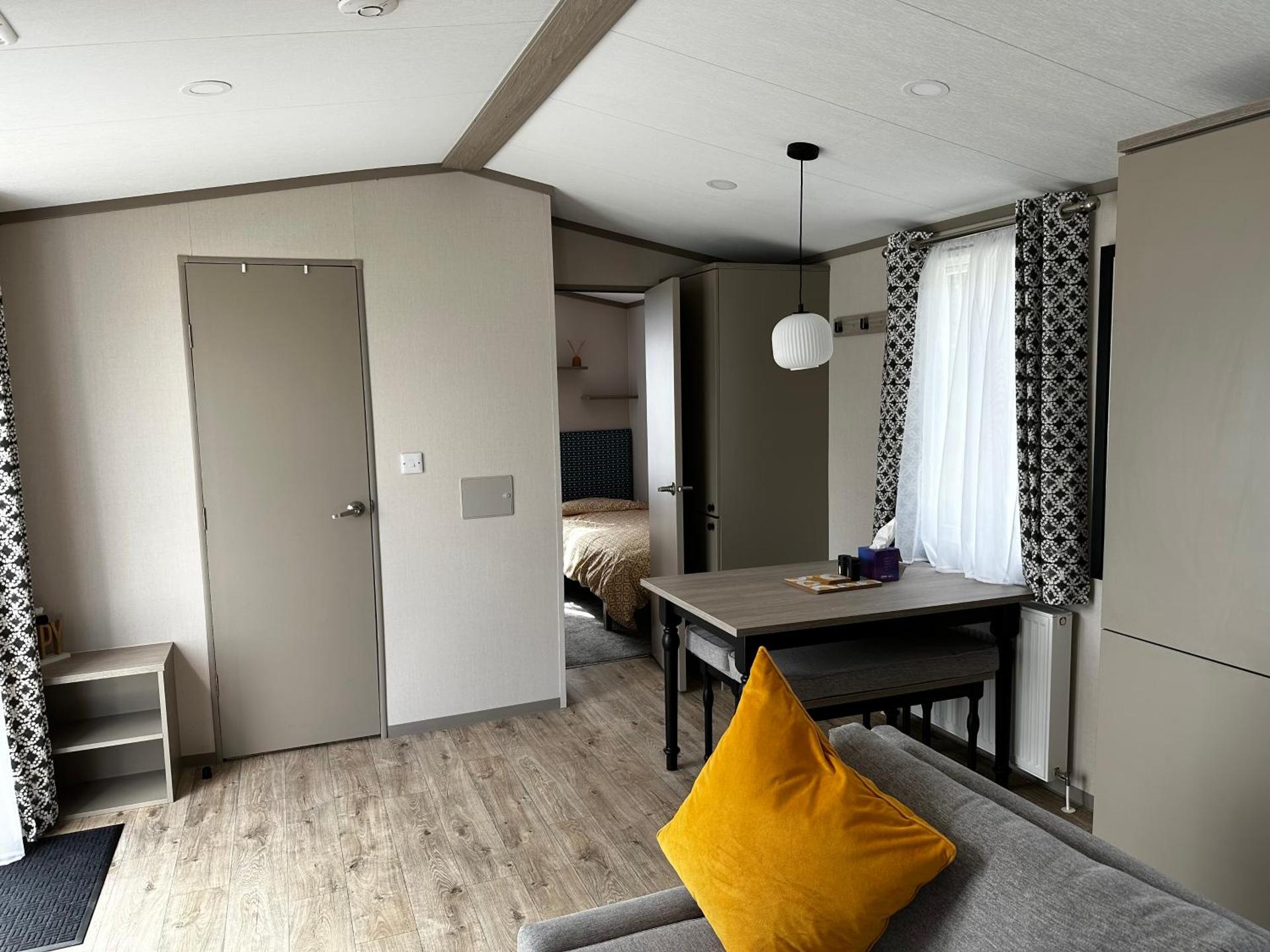 Fairway 6 Lilliardsedge Caravan Hire