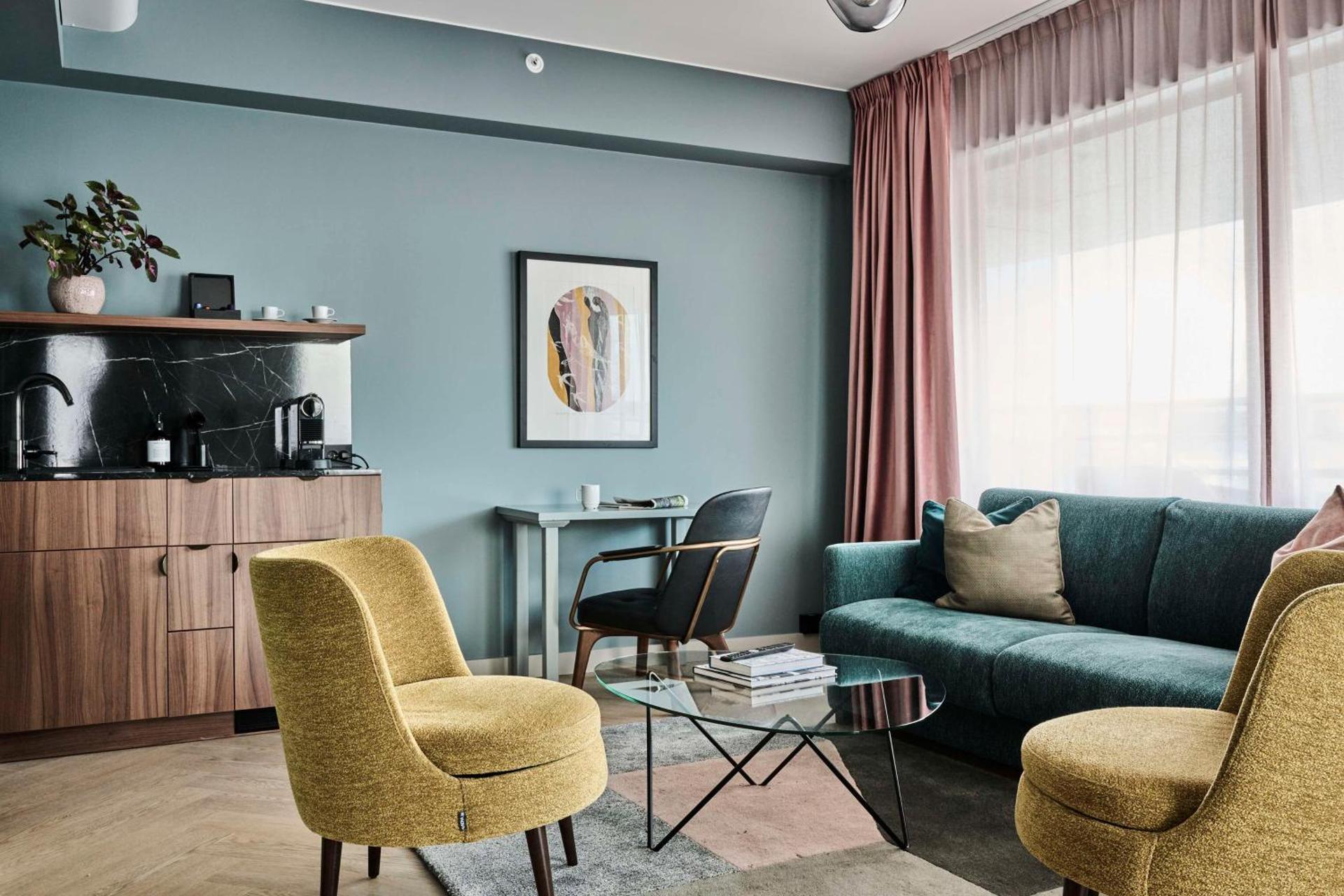 Photo of the whole room