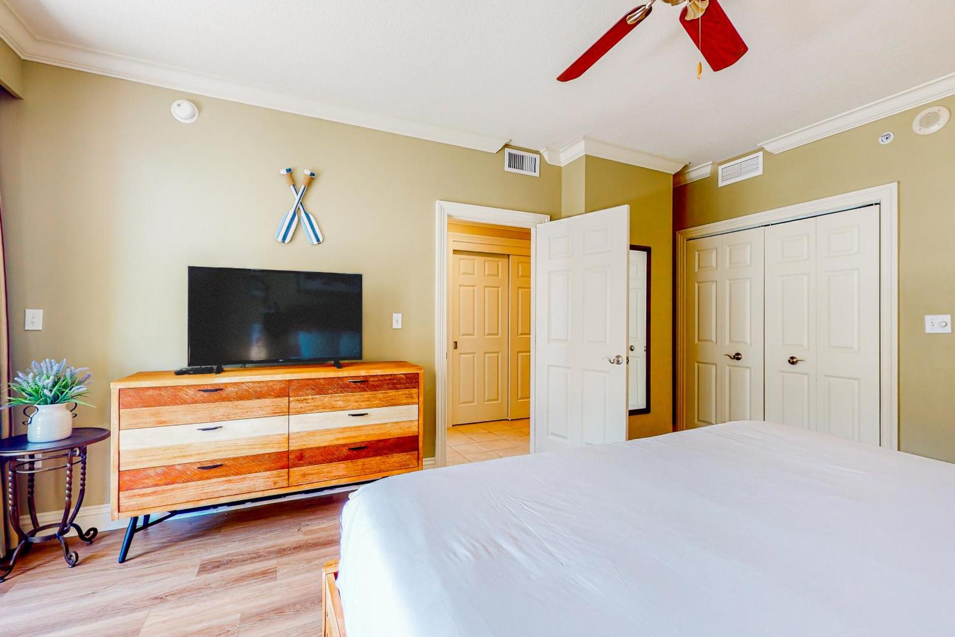 Emerald Grande W1021