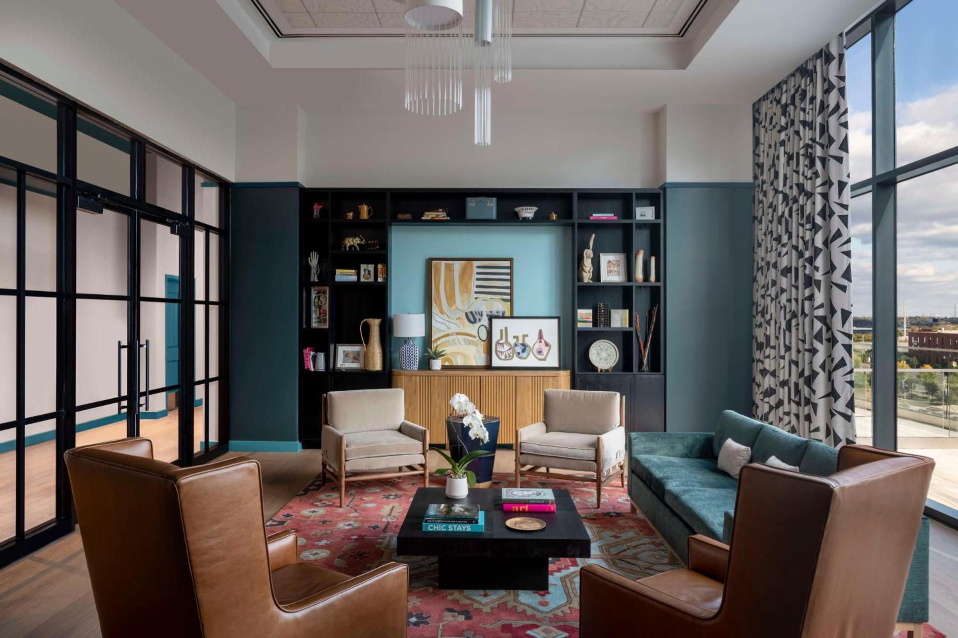 Meeting/conference room