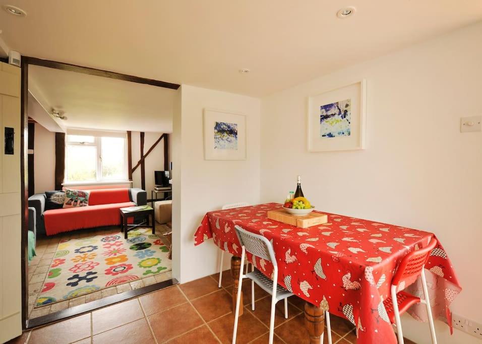 Period Cottage near Suffolk Coast and Forest