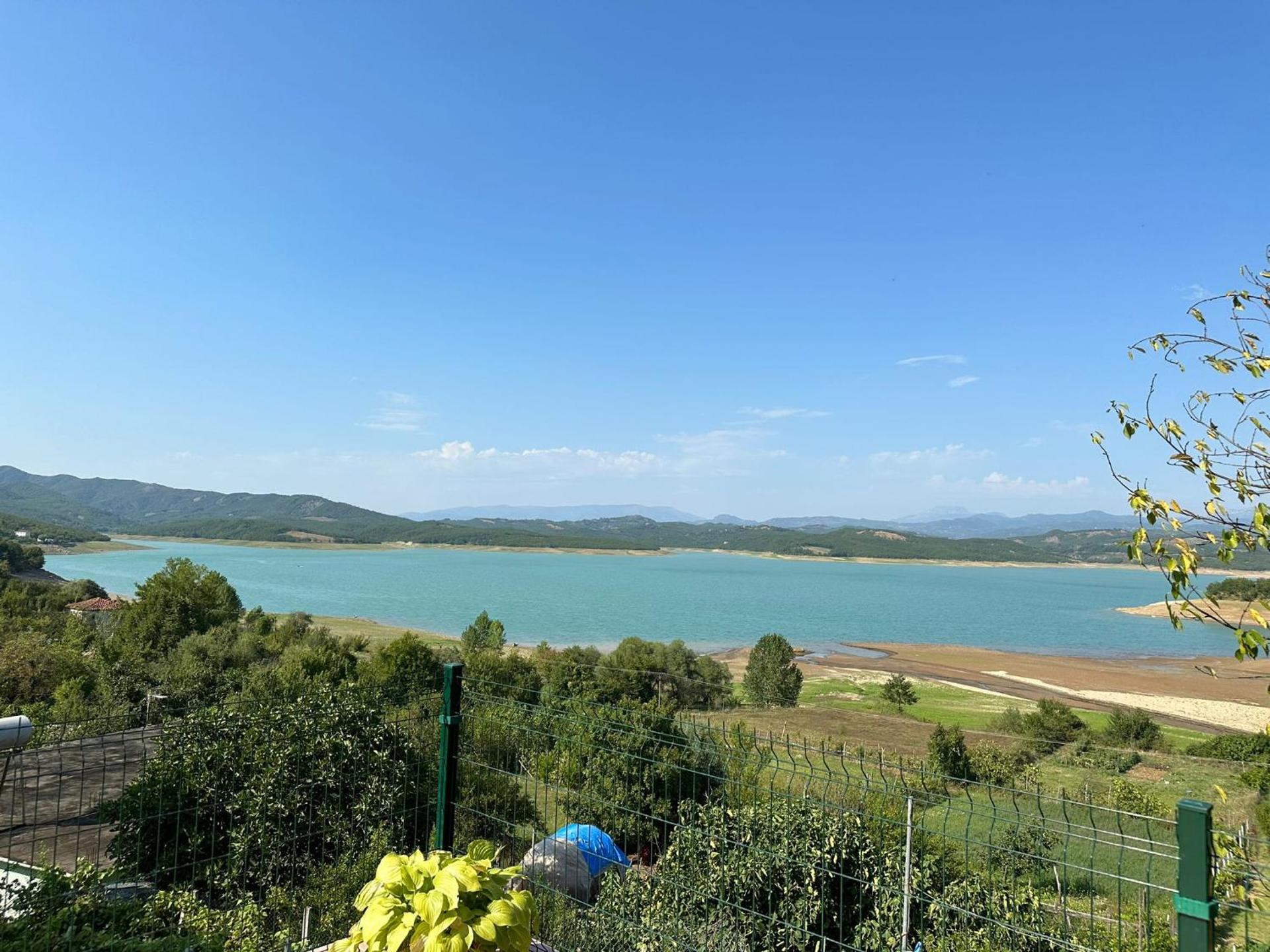 Sibora Guest House Liqeni Ulez