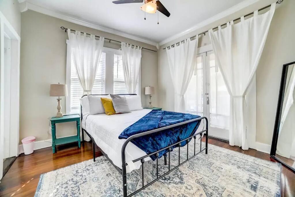 Southtown Downtown Home Walk to Riverwalk