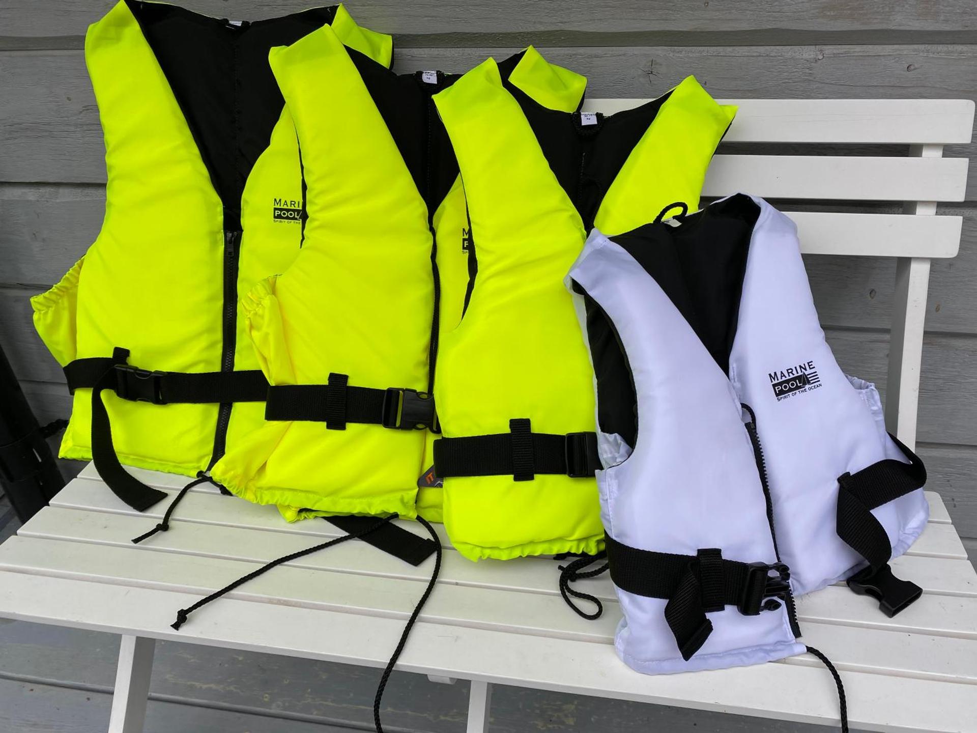 Fjällstuga i avskildhet med elbilsladdare