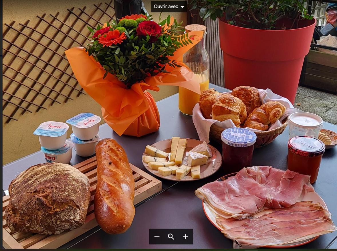 Continental breakfast