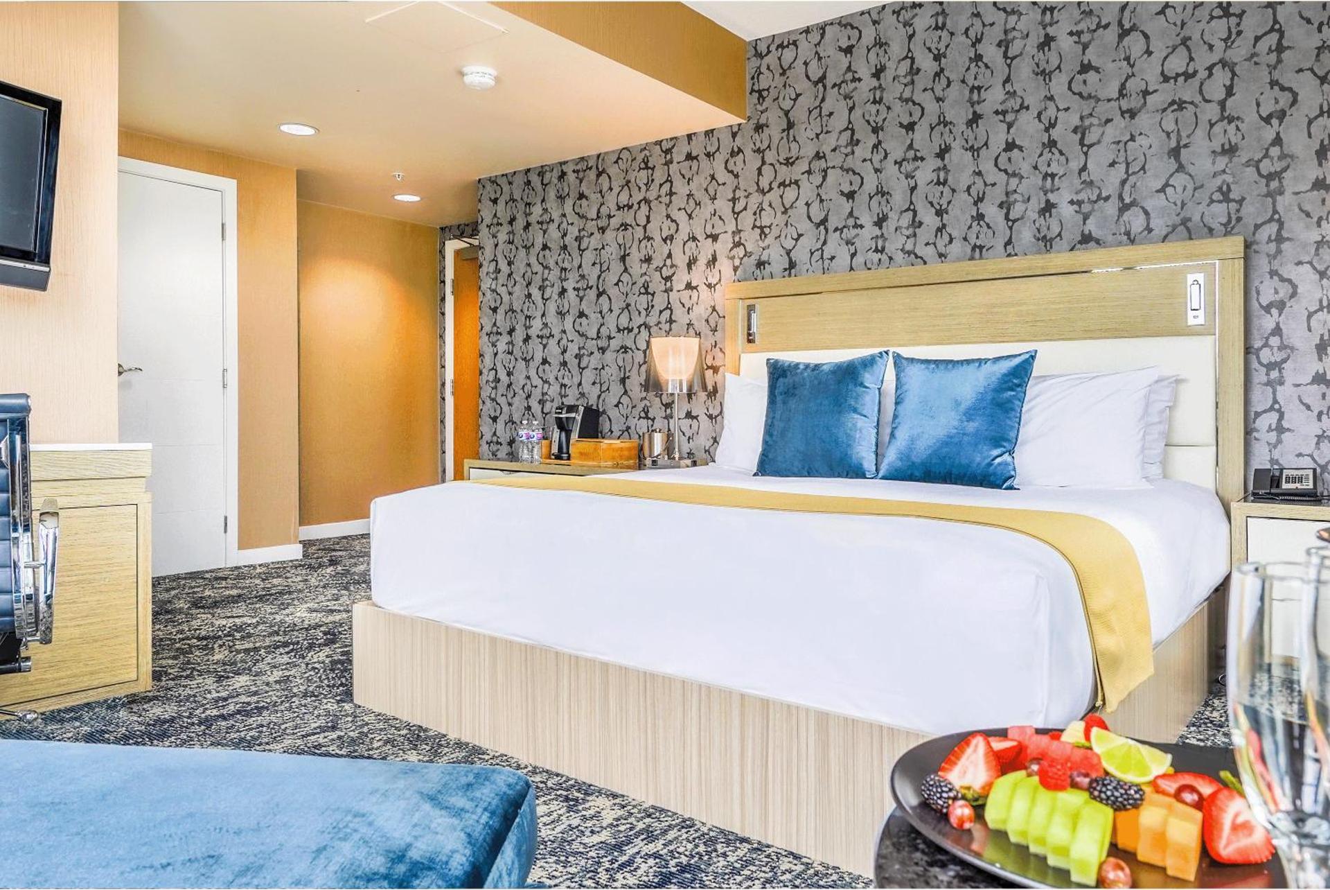 Executive Plaza Hotel & Conference Centre, Metro Vancouver