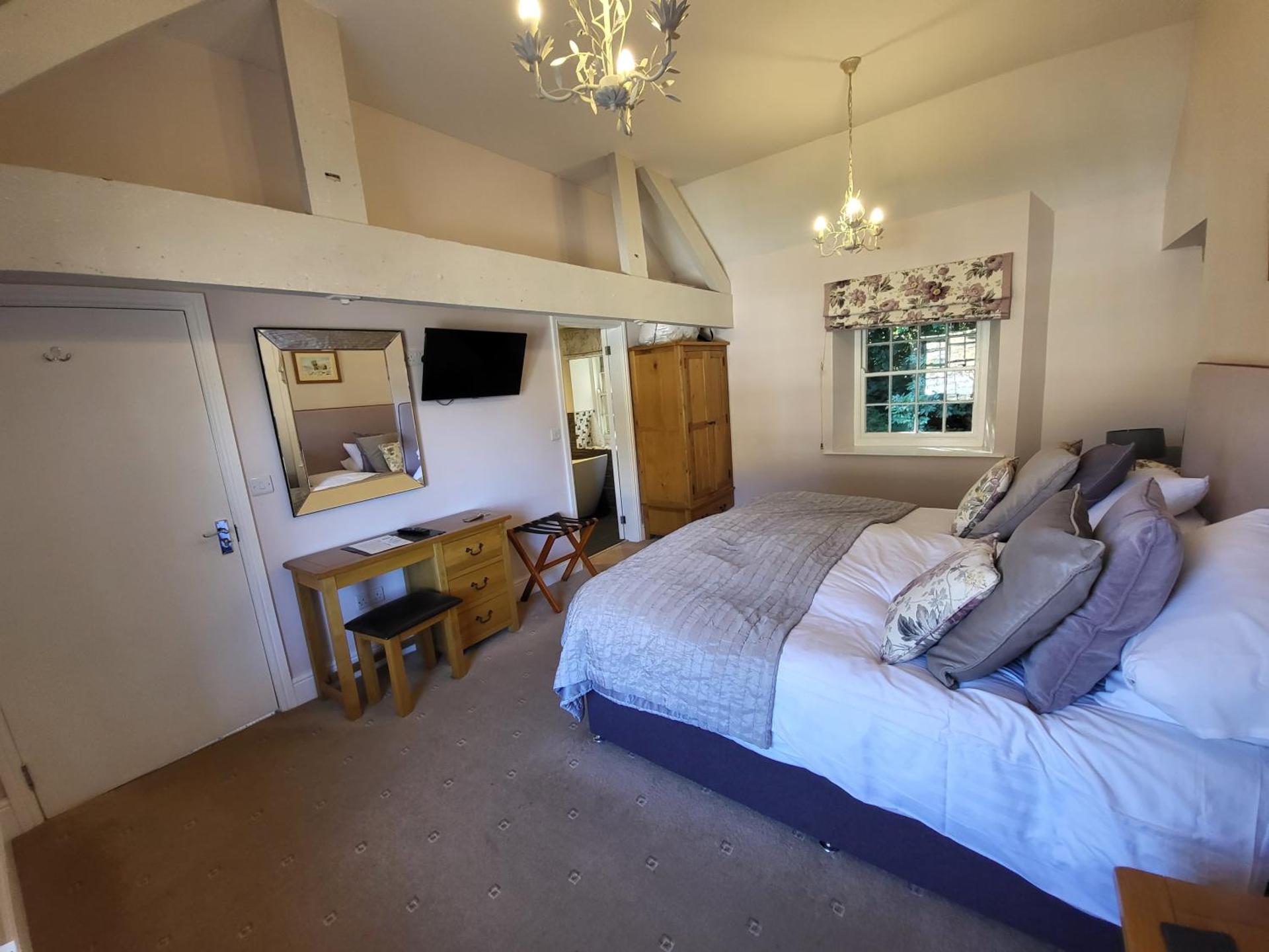 The Manifold Inn Hotel