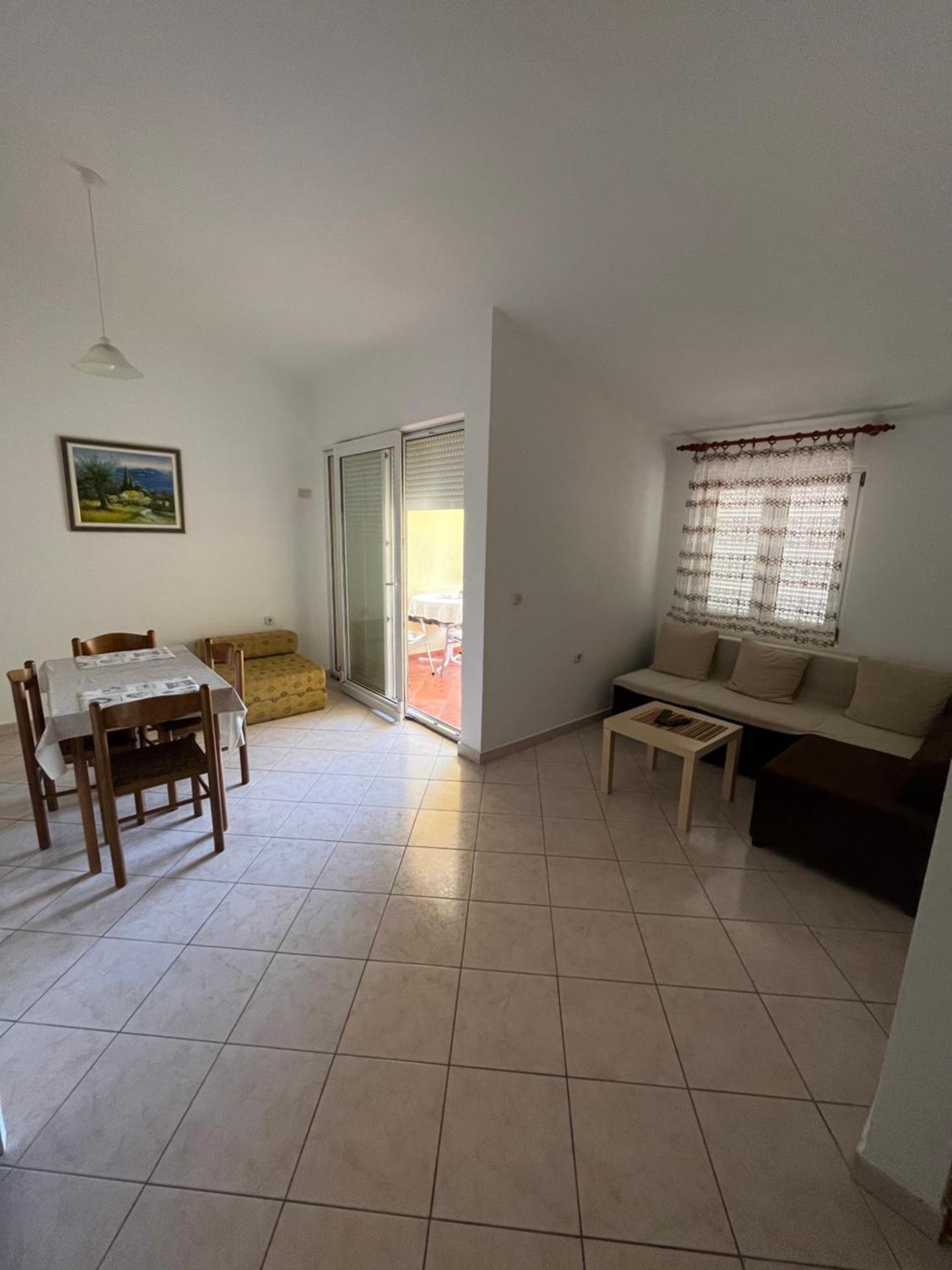 Apartments and Rooms Markovski