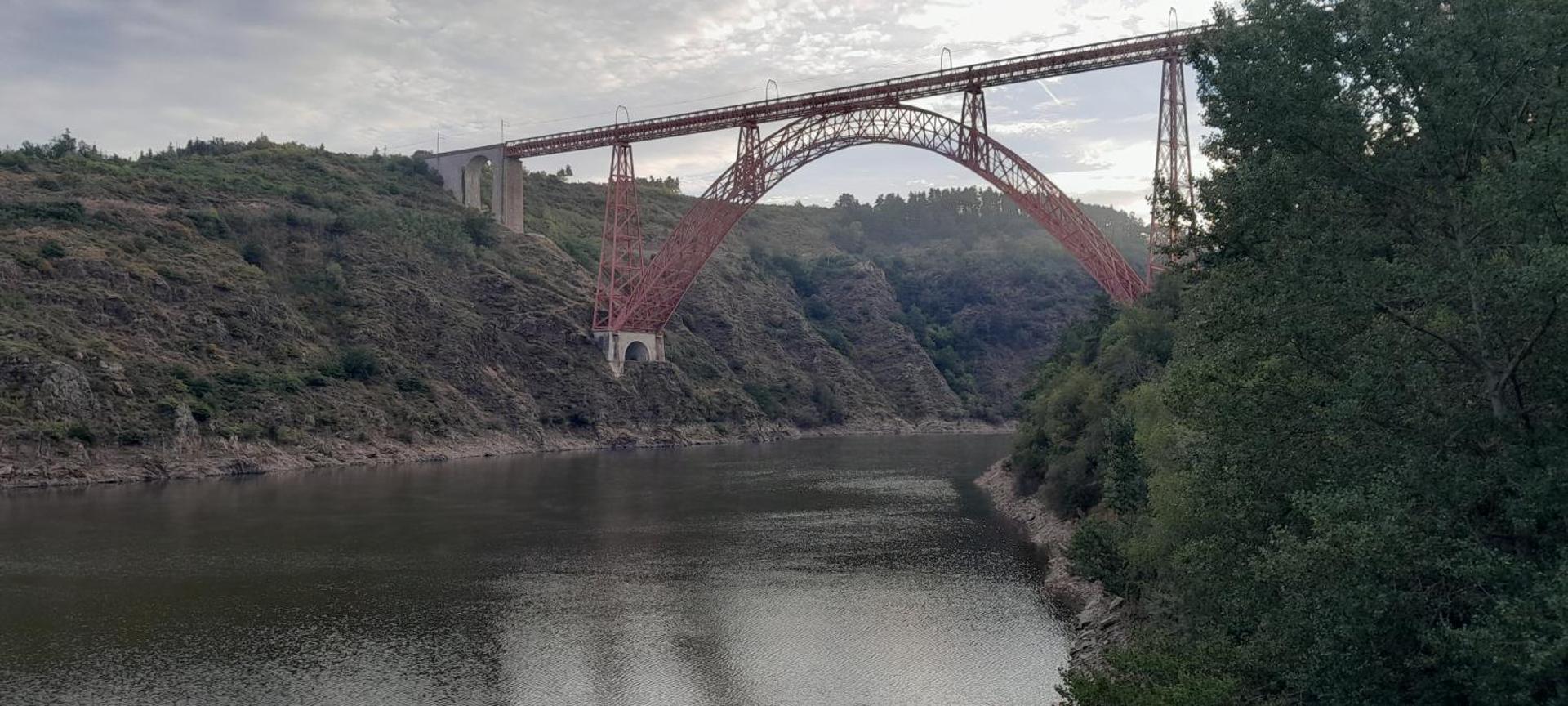 Relais du lac de la Truyère
