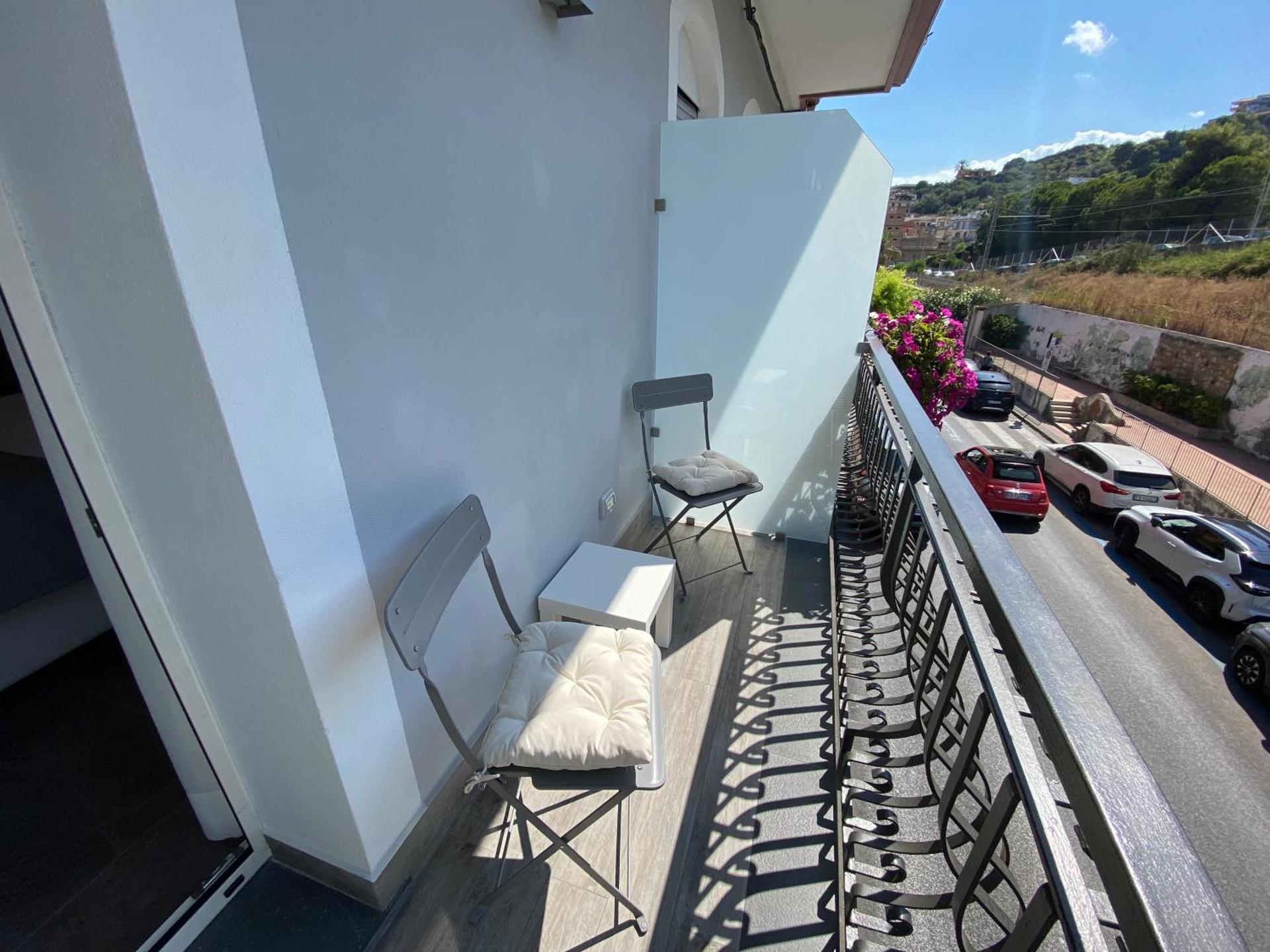 Deluxe Double Room with City View