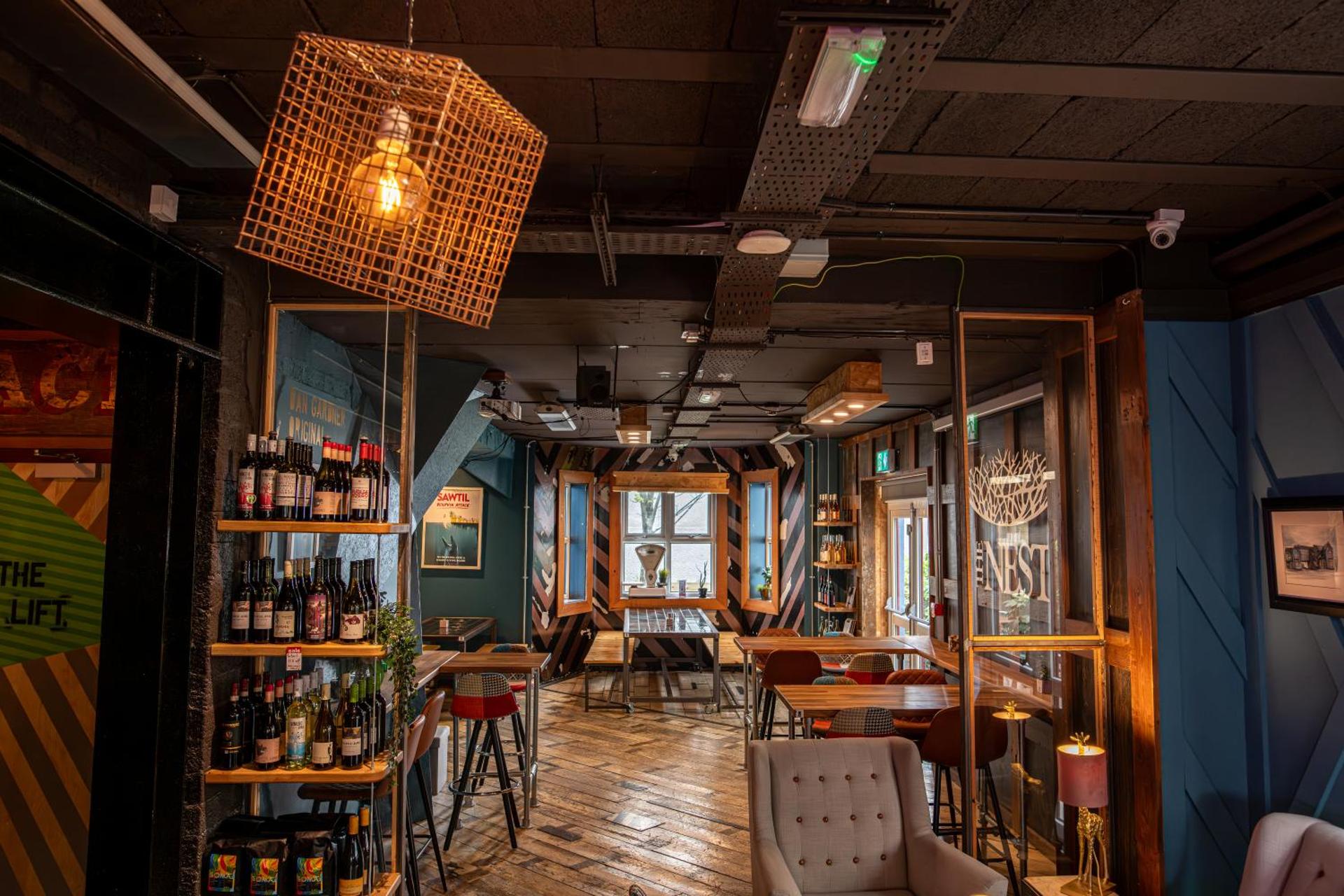 Communal lounge/ TV room